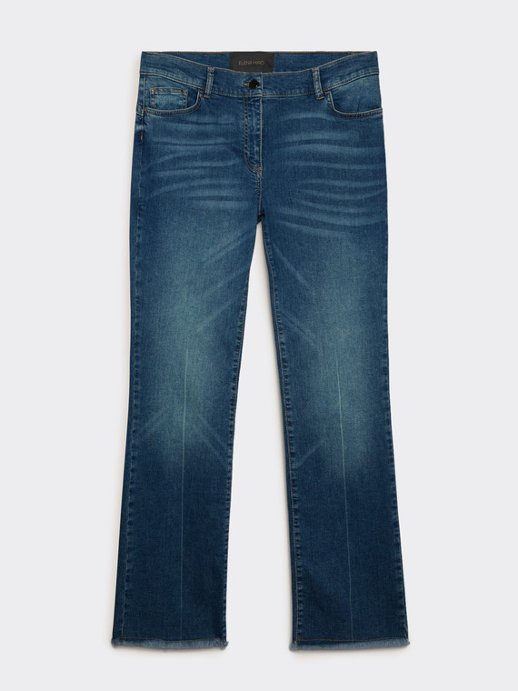 Jeans kick flare efeito vintage