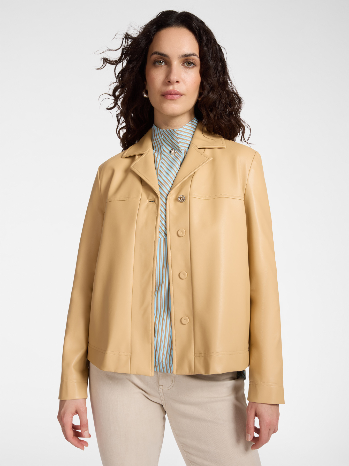 Veste boxy en tissu enduit image number 3