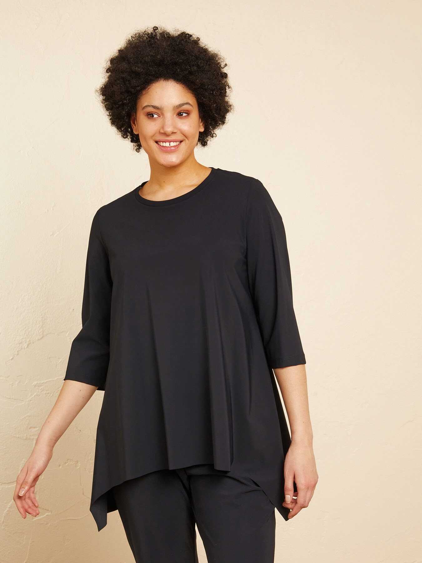 T-SHIRT EN TISSU &laquo;&nbsp;SENSITIVE&nbsp;&raquo; image number 2