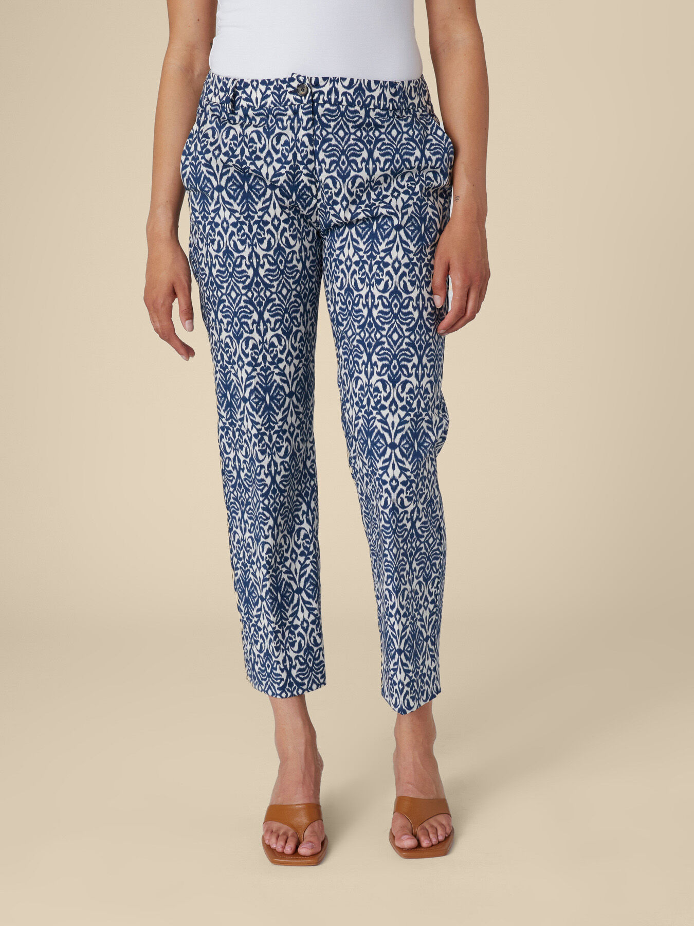 Printed chinos image number 5