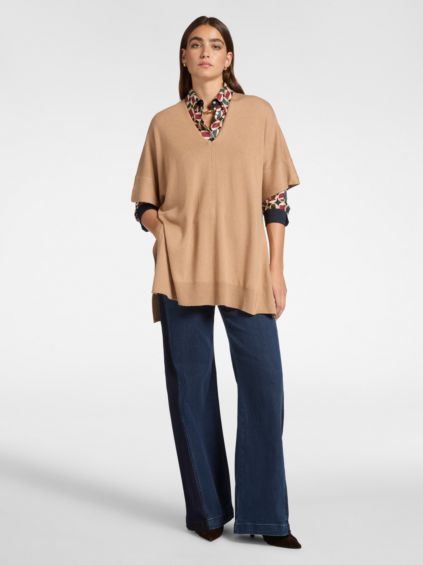 Cashmere blend cape image number 2