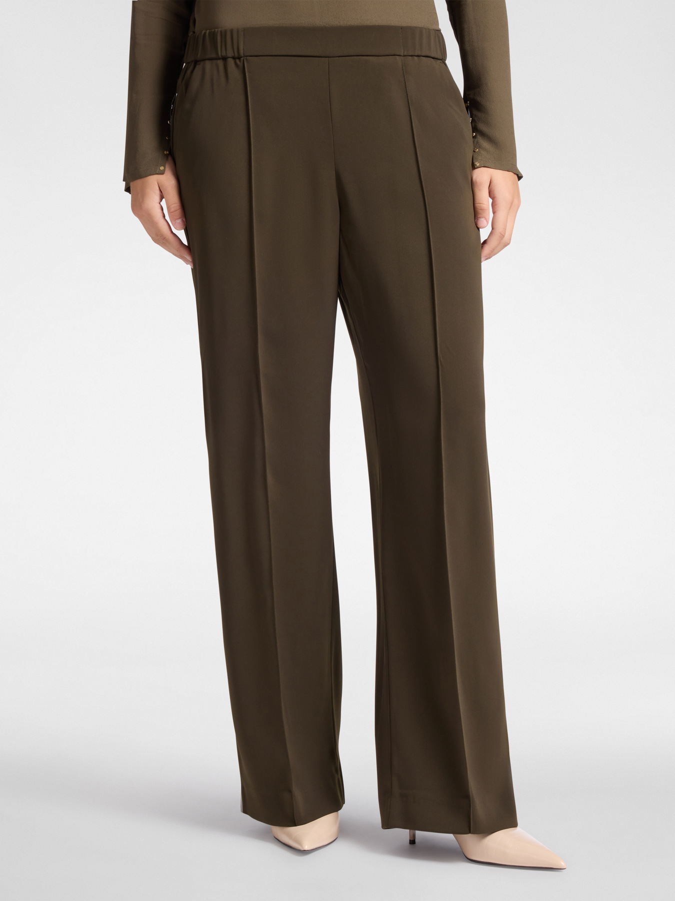 Wide leg trousers image number 2