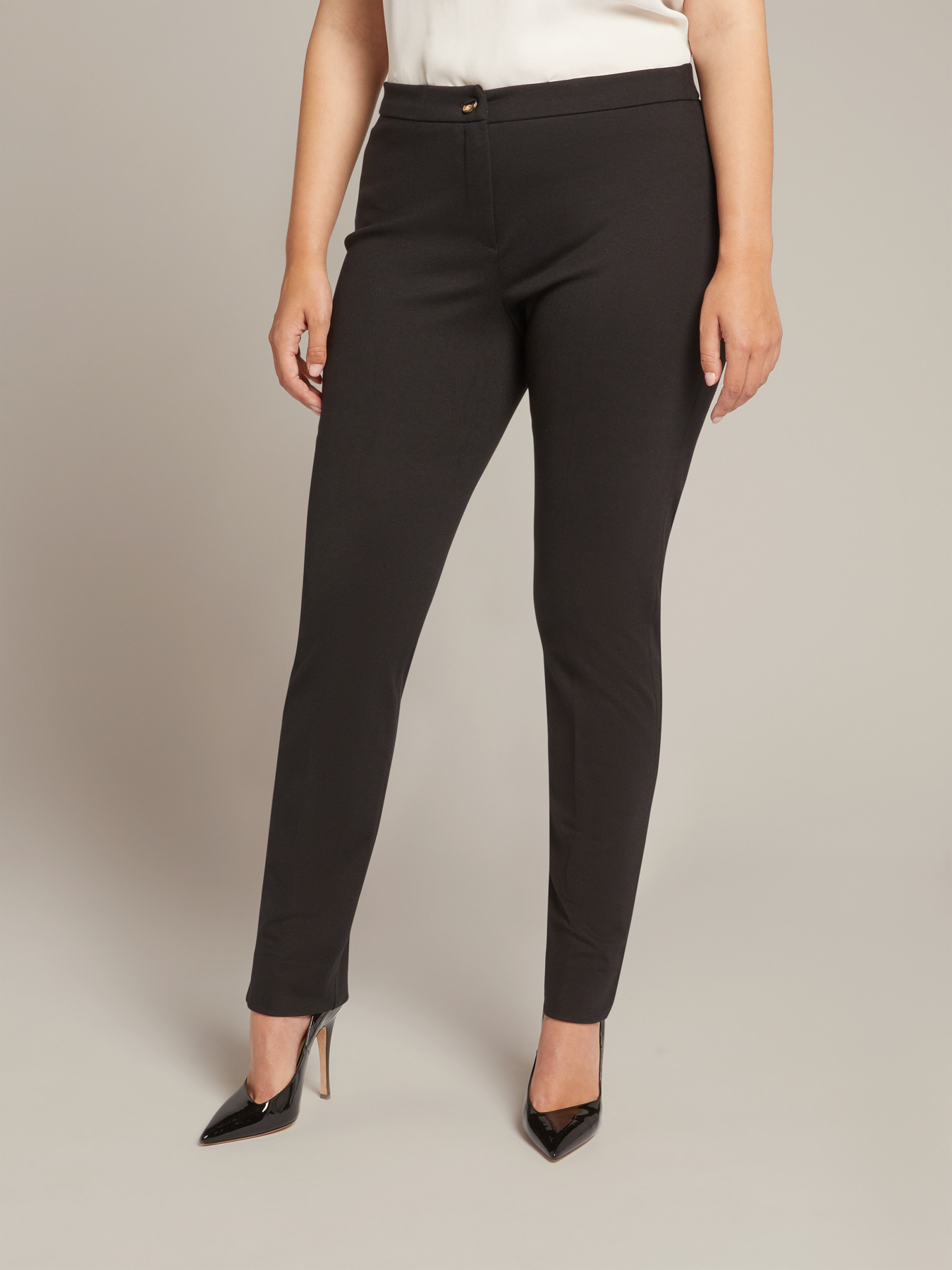 Pantalones rectos de punto milano image number 1