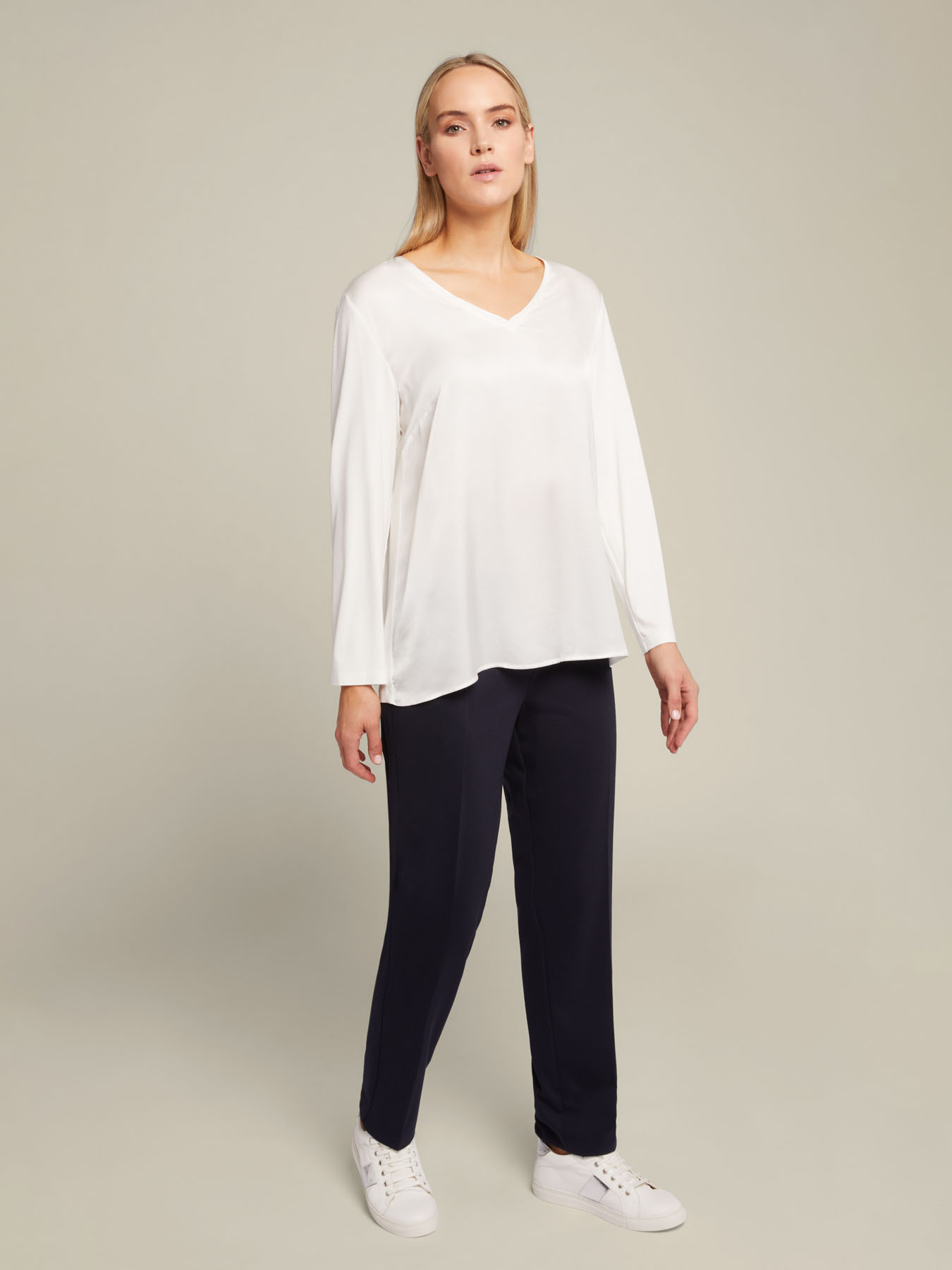 T-shirt in two eco-viscose fabrics image number 1