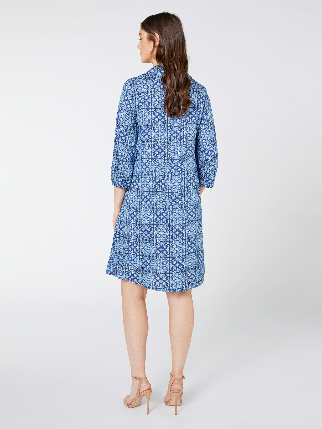 Robe &agrave; pois image number 1