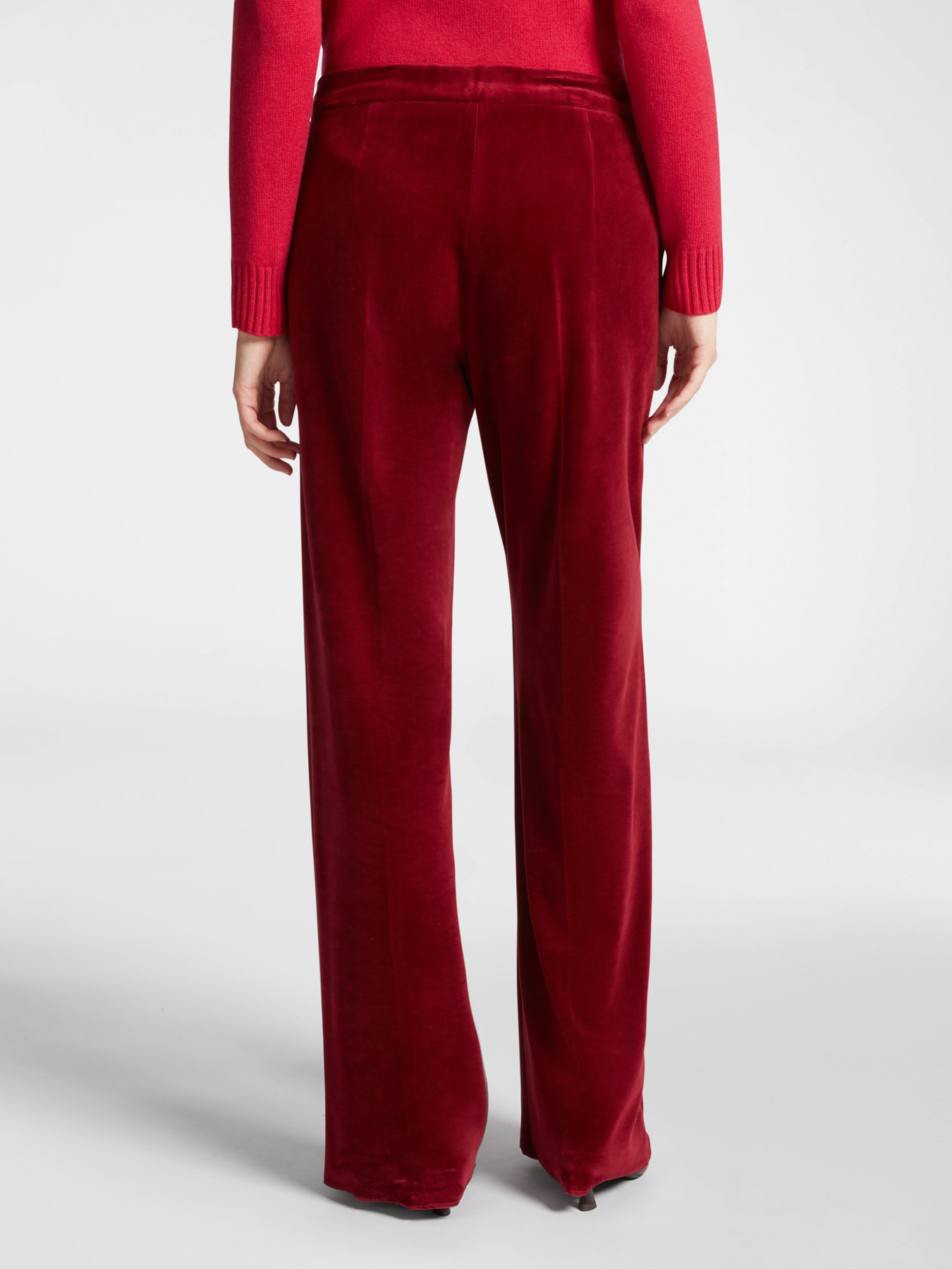 Velvet men&rsquo;s cut trousers image number 1