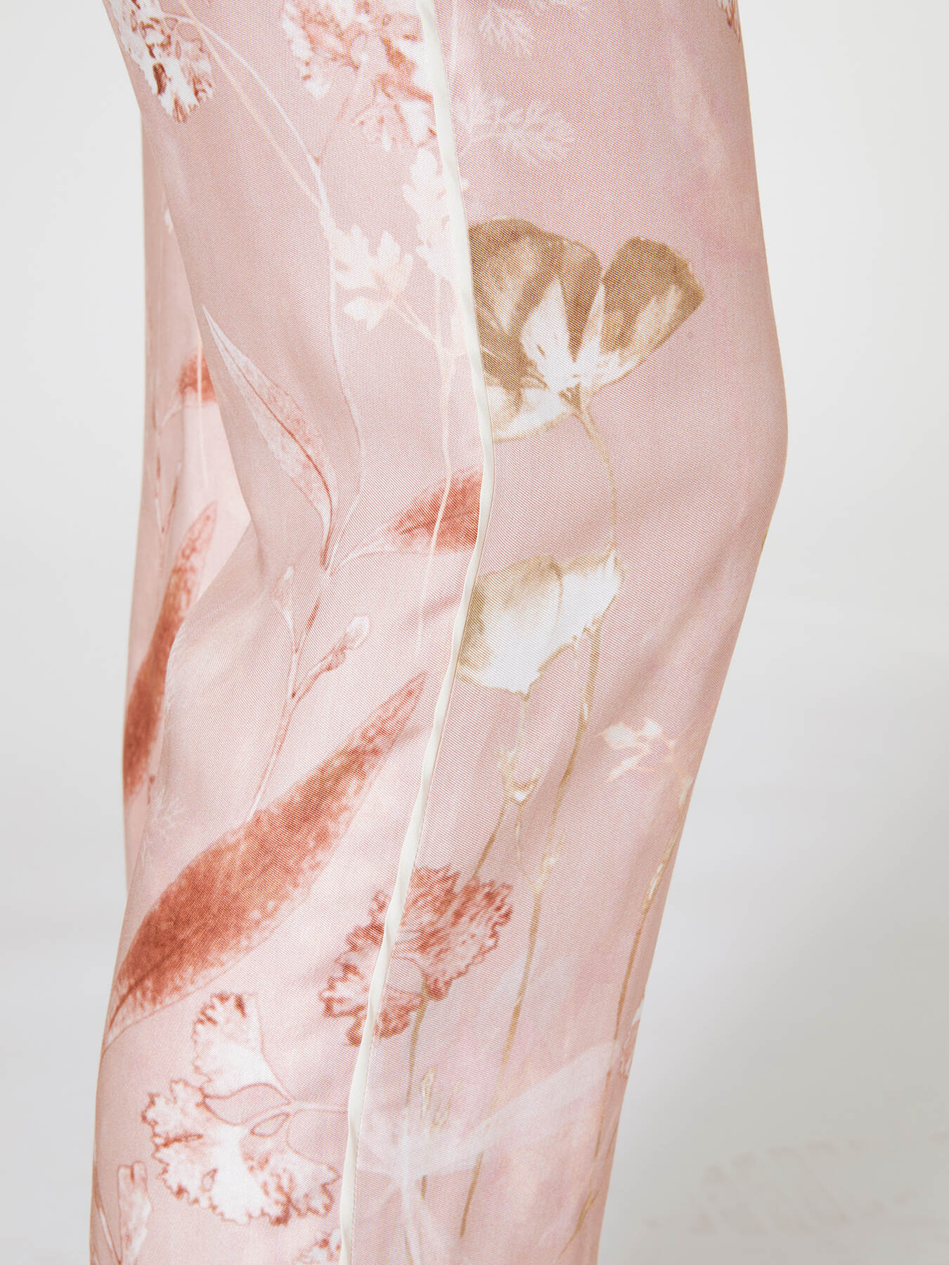 Pantaloni dritti stampati image number 5