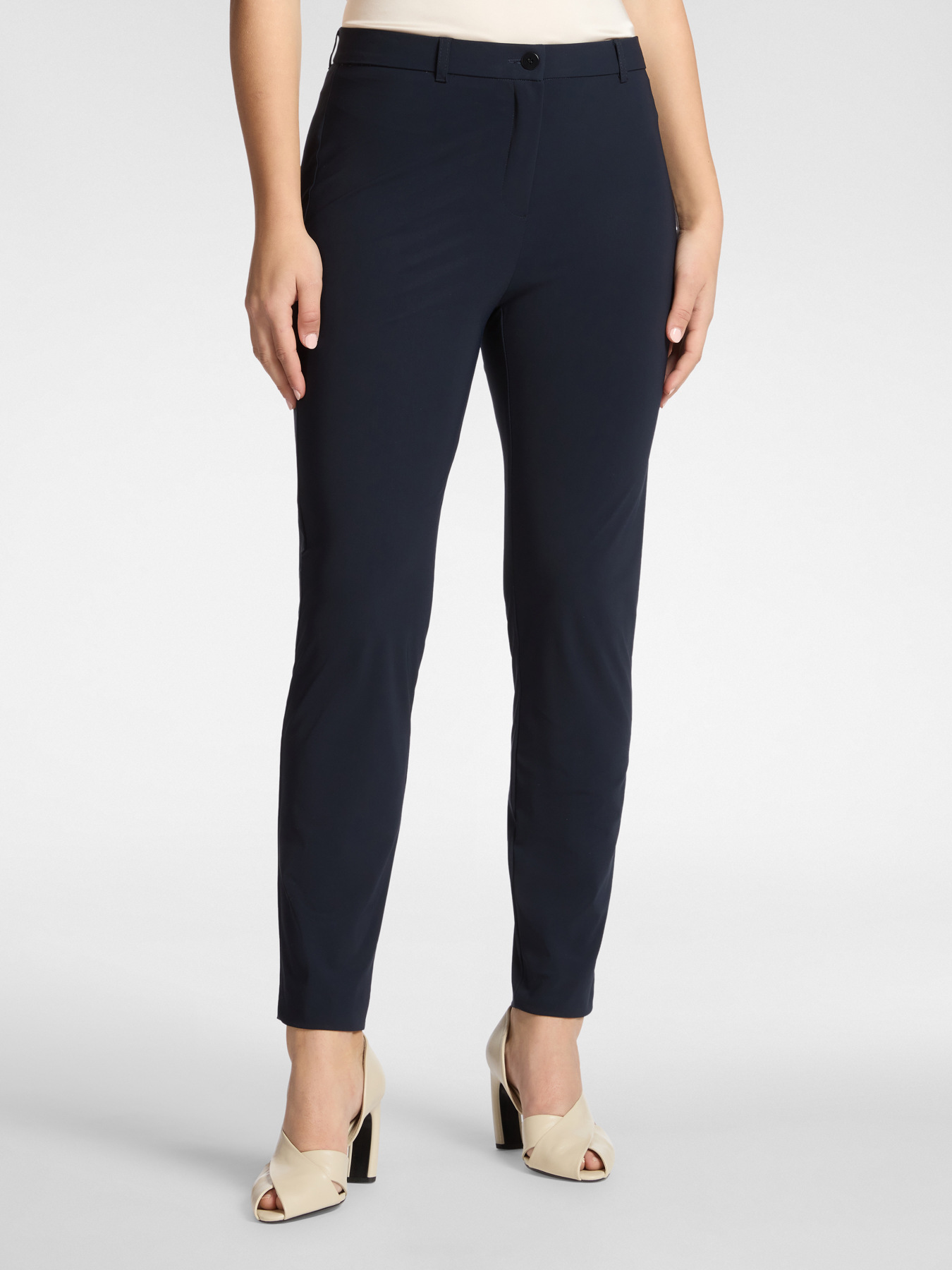 Pantaloni chinos in jersey image number 2