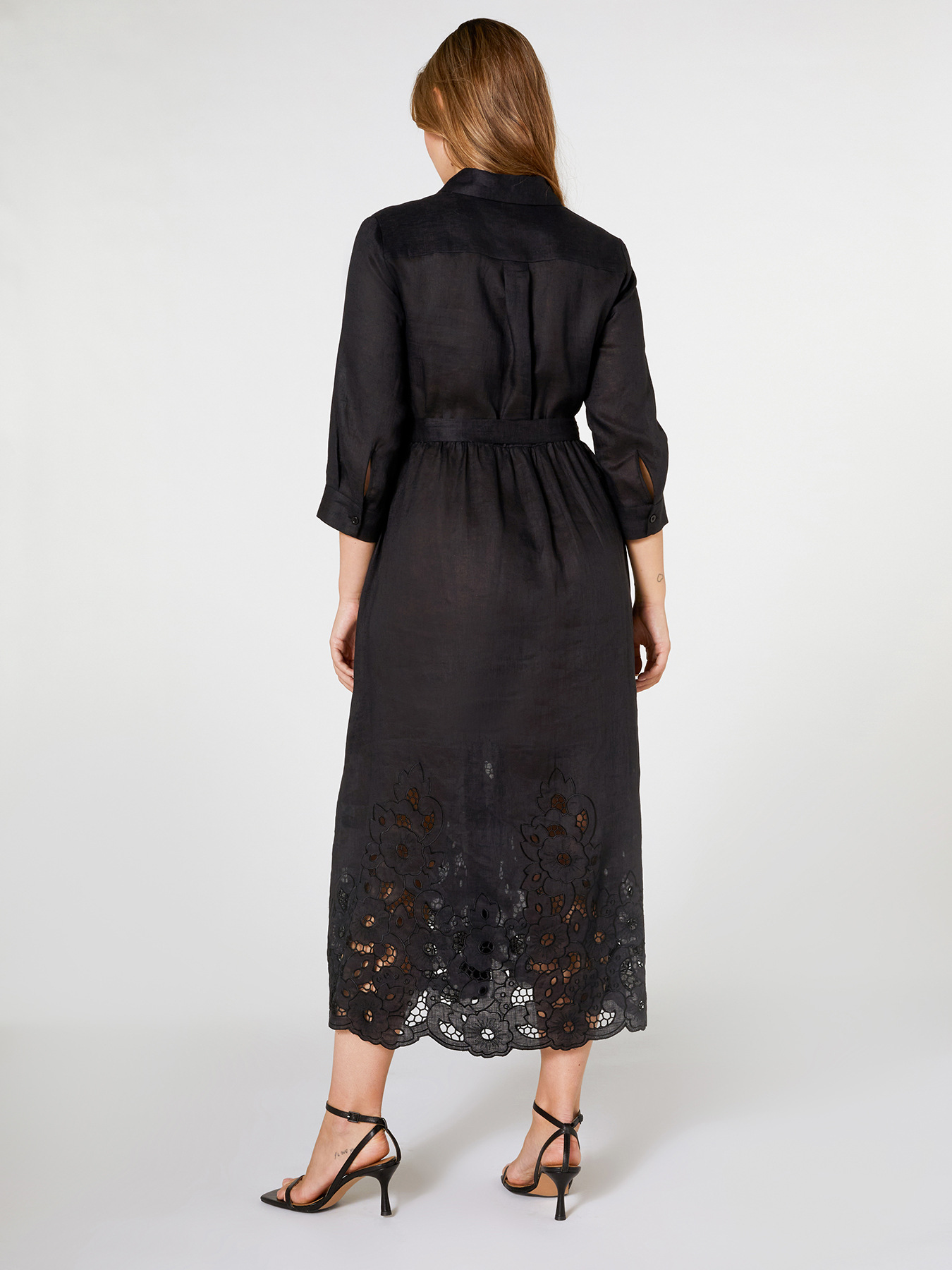 Robe longue en lin brod&eacute; image number 1