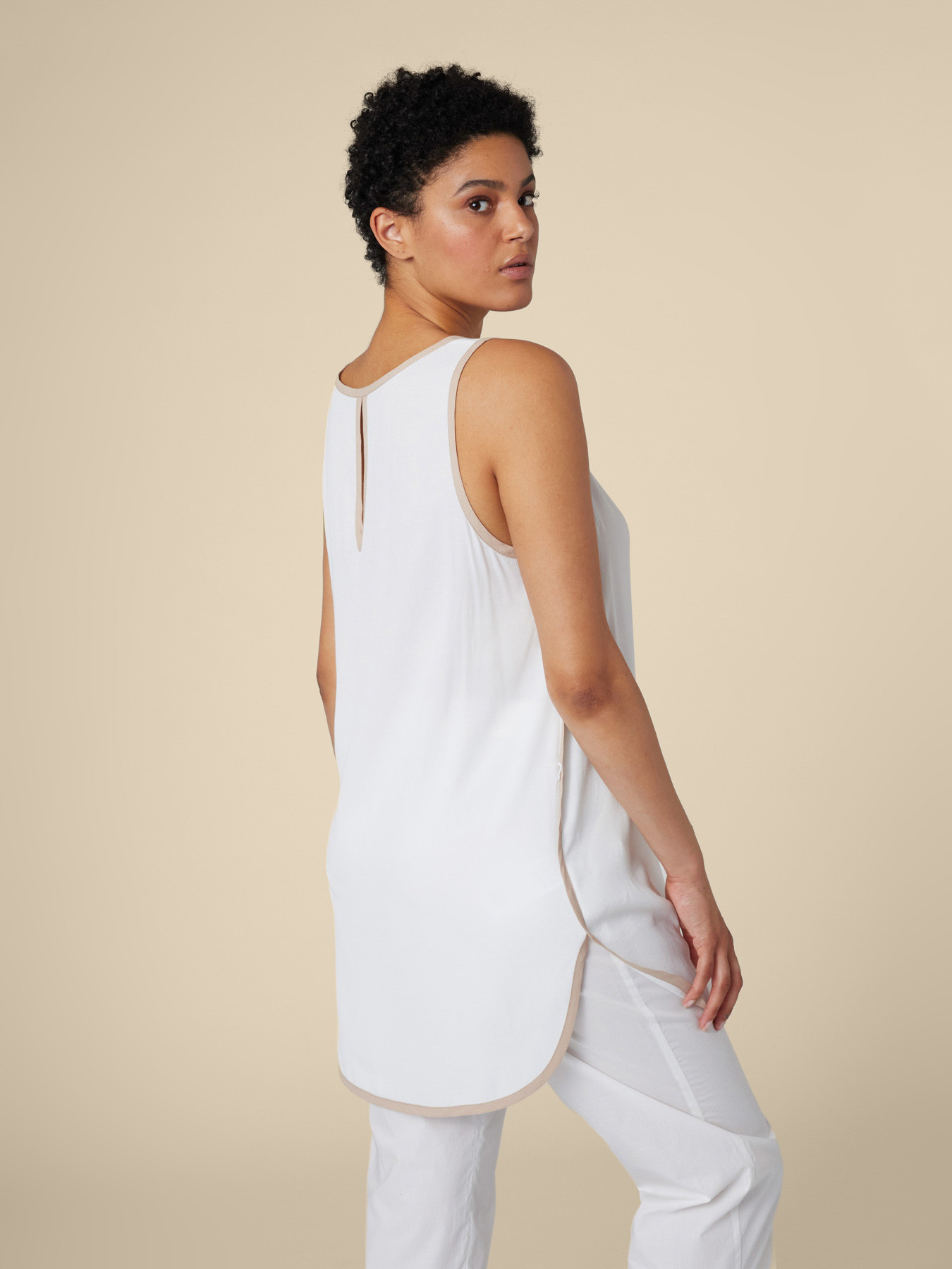 TOP EN CR&Ecirc;PE FLUIDE image number 1