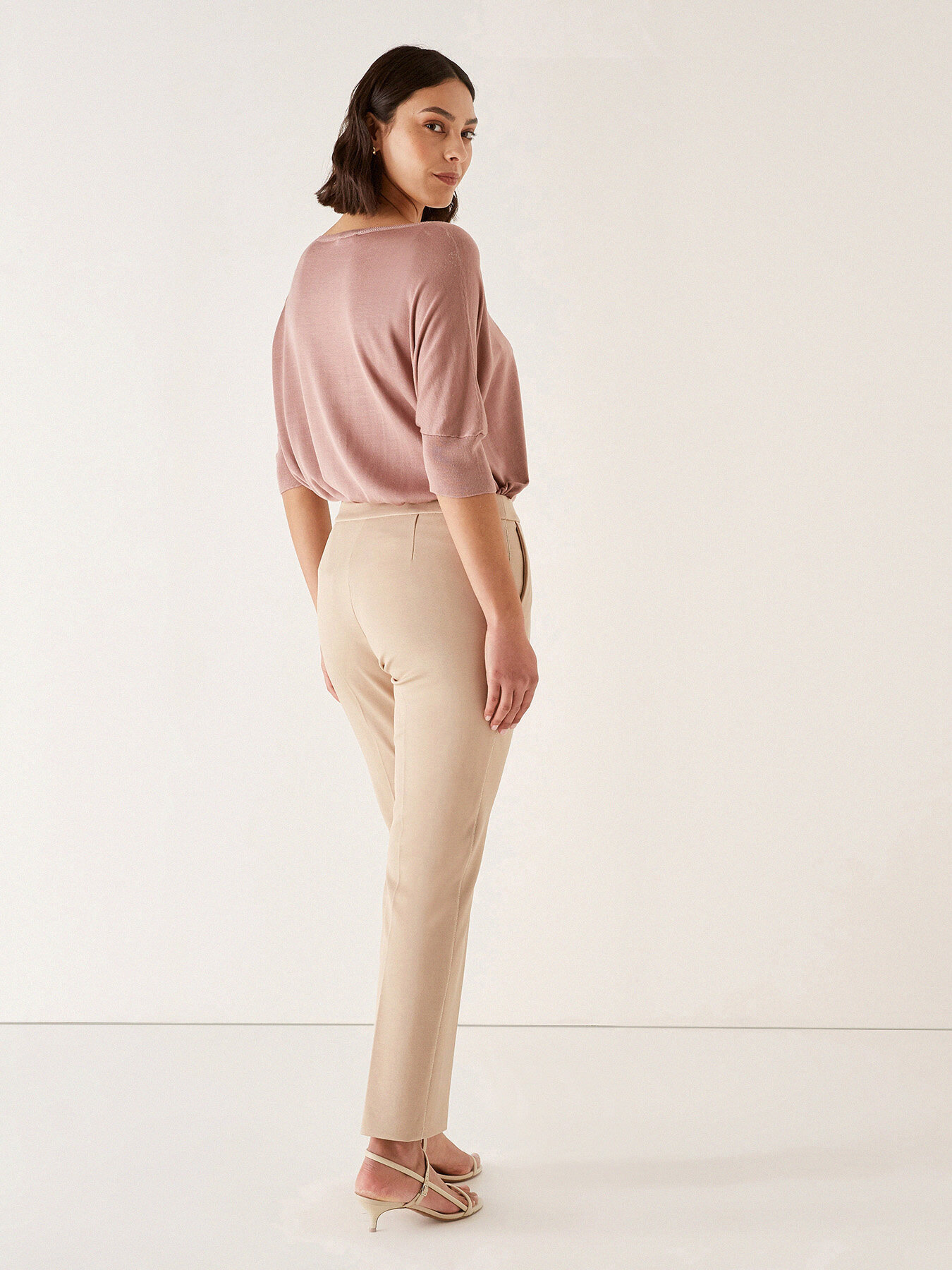 Pantalon chino en piquet image number 1