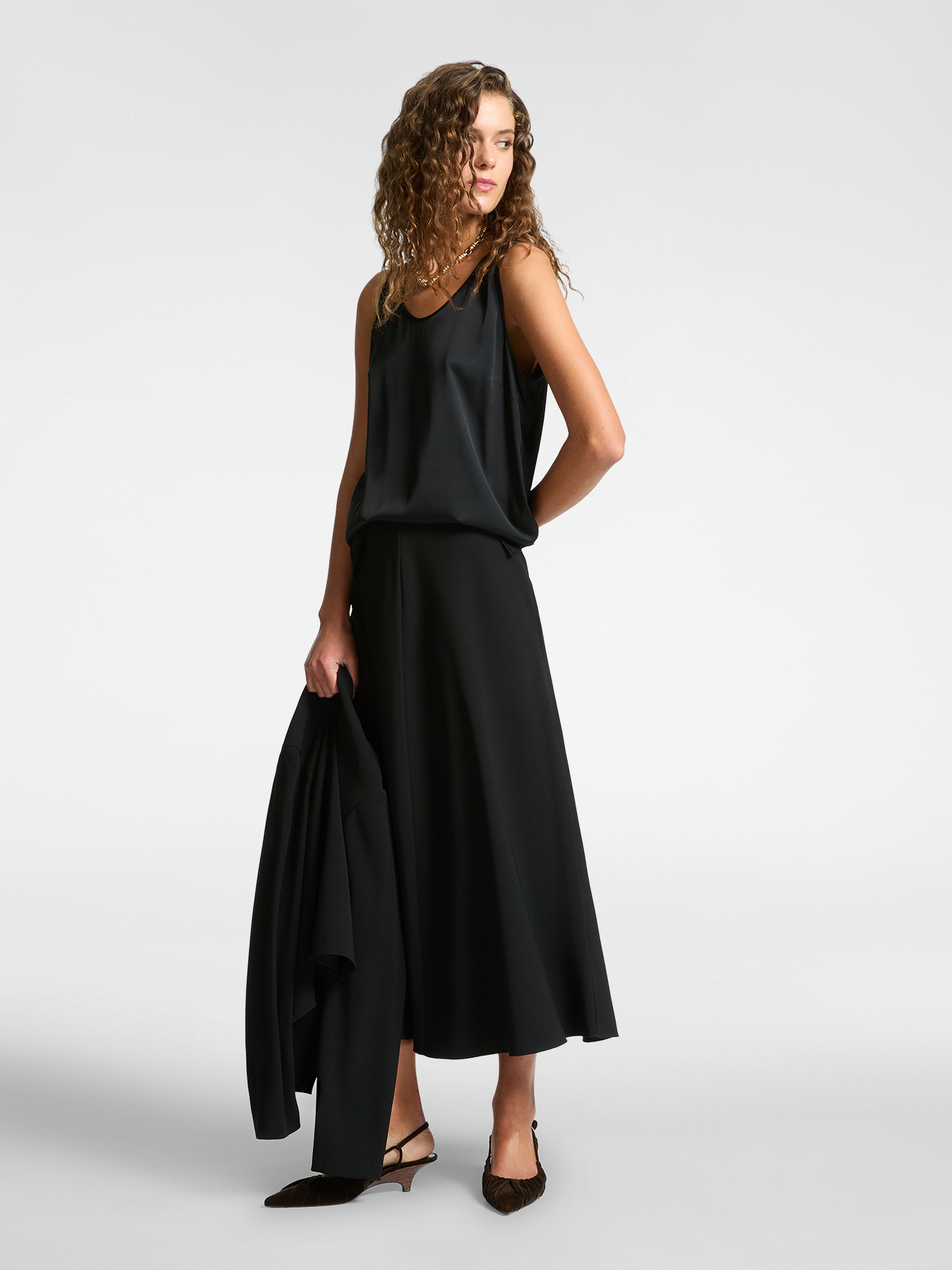 Stretch viscose V neck top image number 2