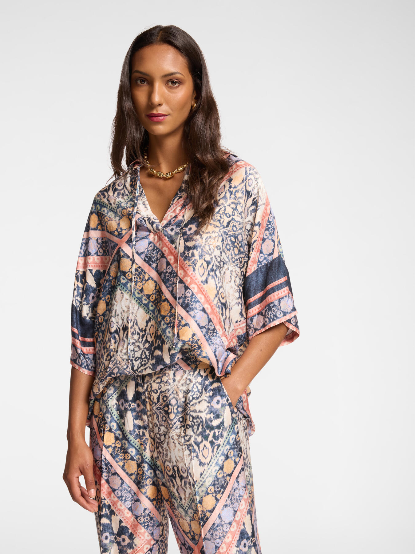 Printed shirt with laces image number 1