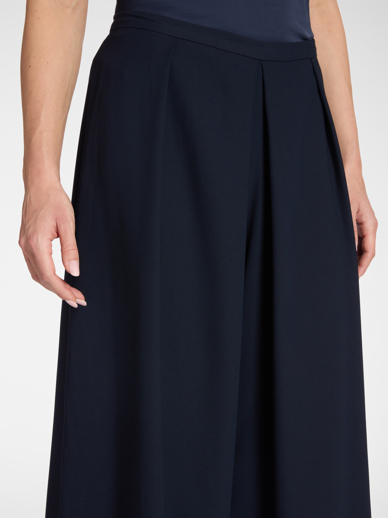 Palazzo pants in cady image number 3