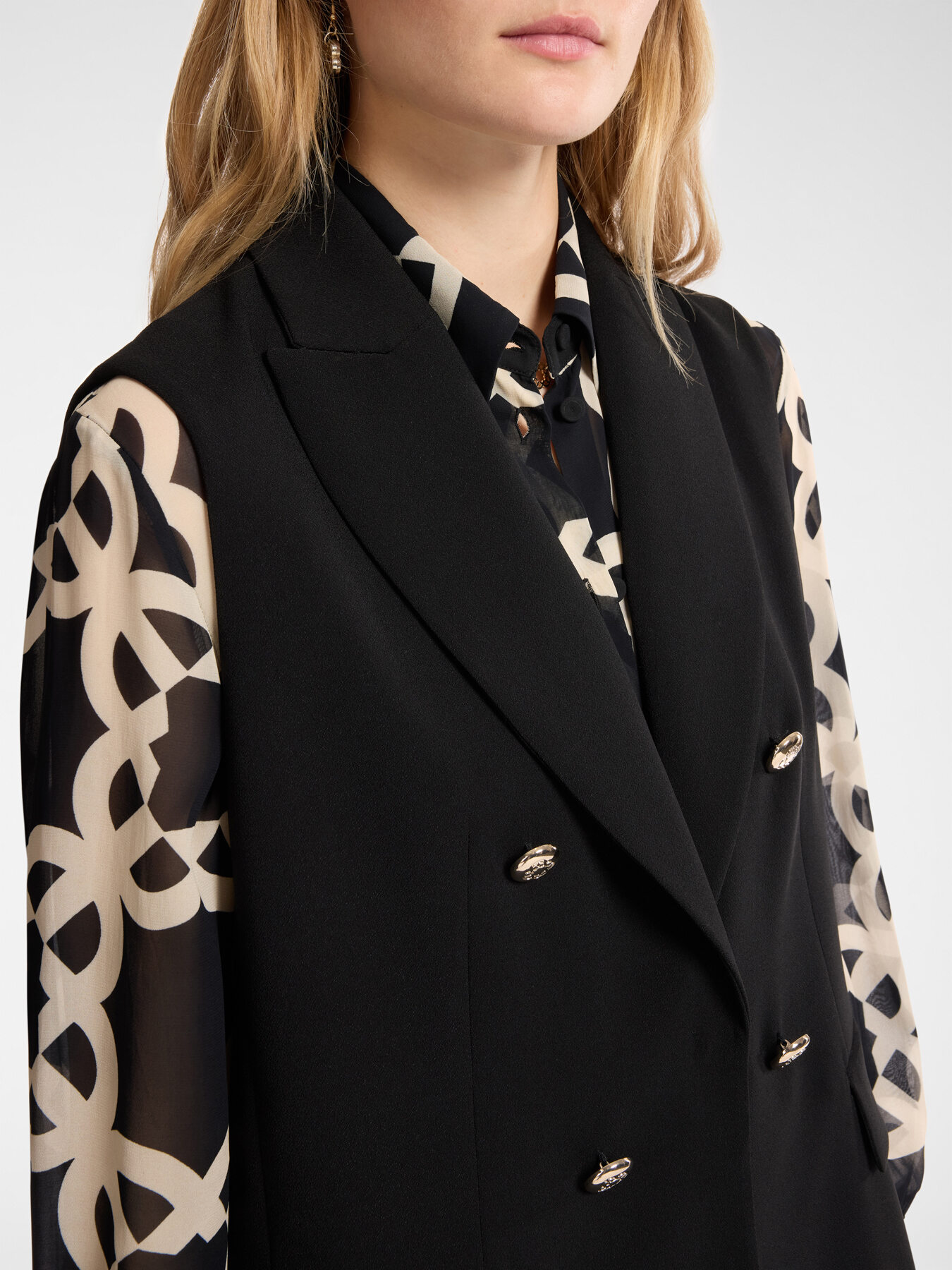 &Auml;rmelloser Blazer image number 3