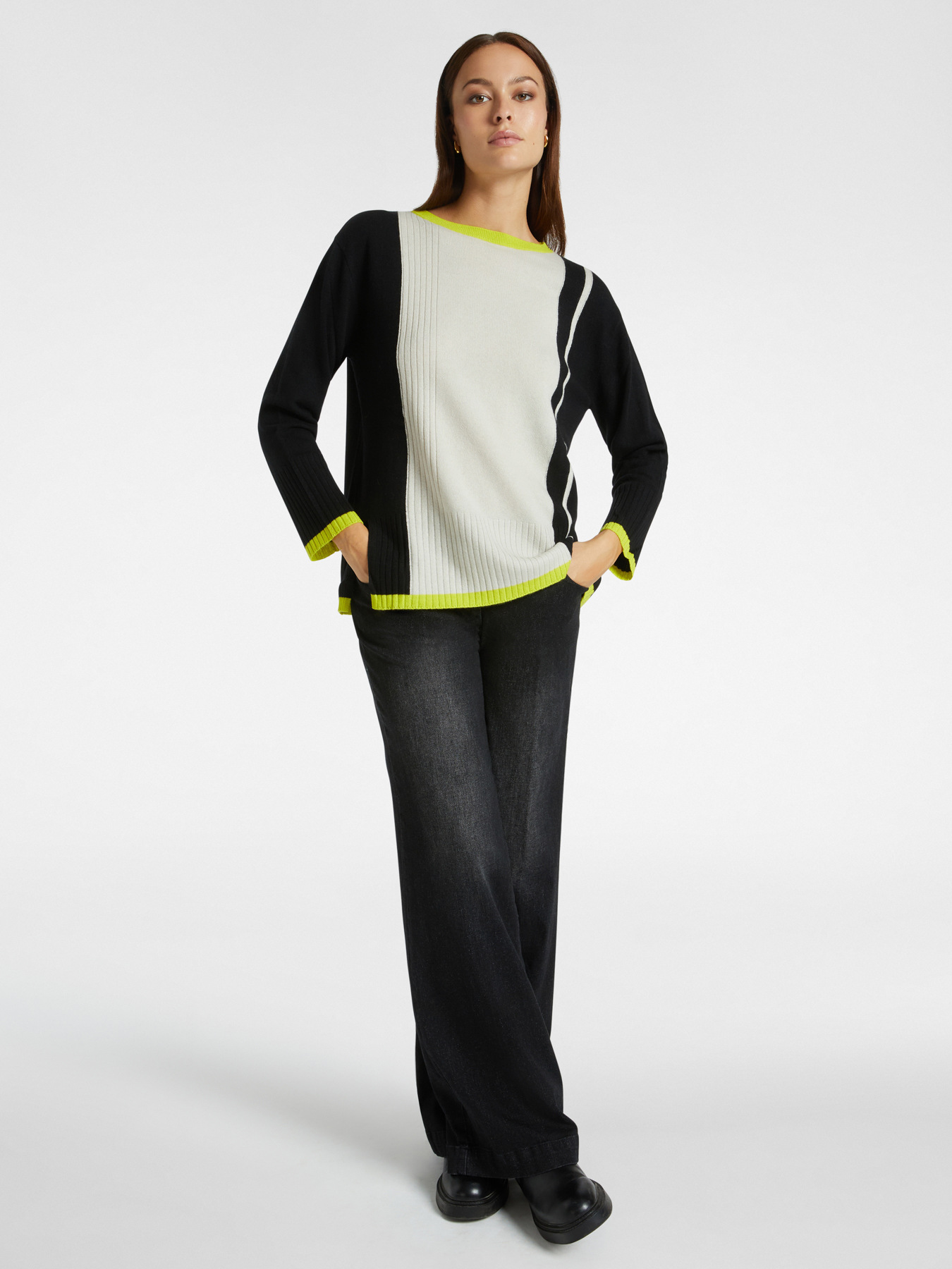 Color block sweater in pure wool image number 2