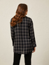 Elenamiro: Camisa larga con estampado de cuadros_3