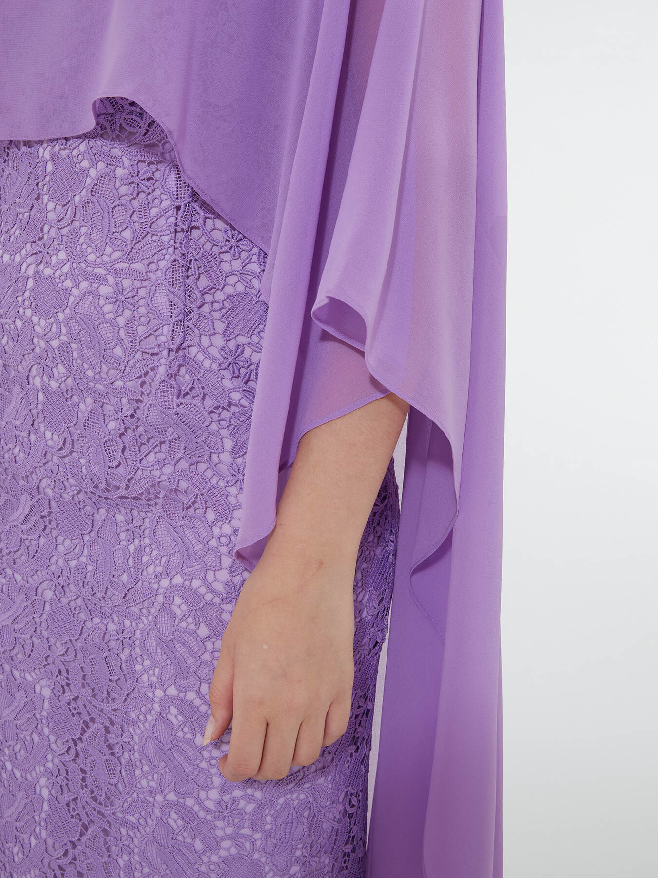 Stola elegante in georgette image number 3