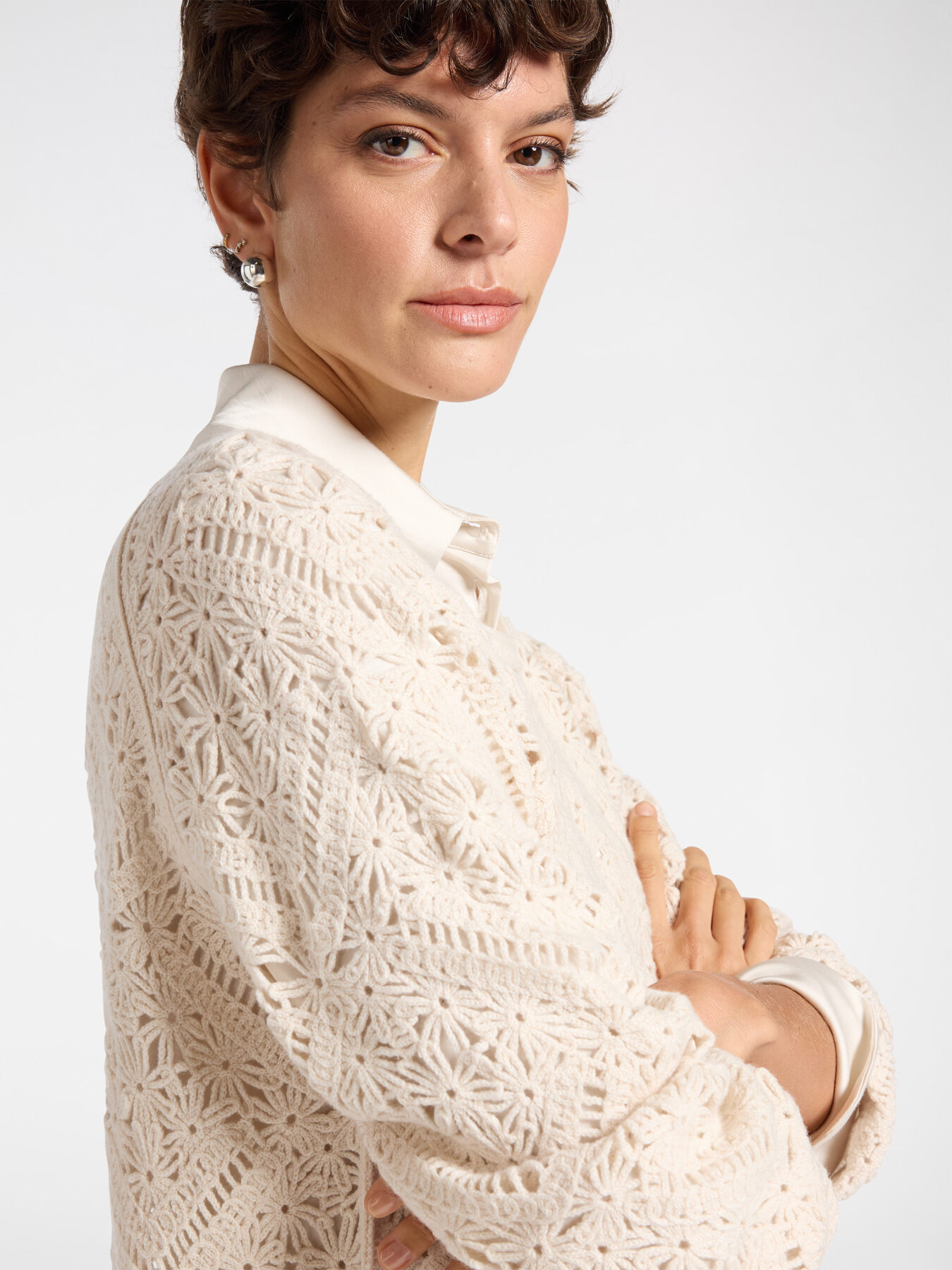Lace stitch sweater image number 3