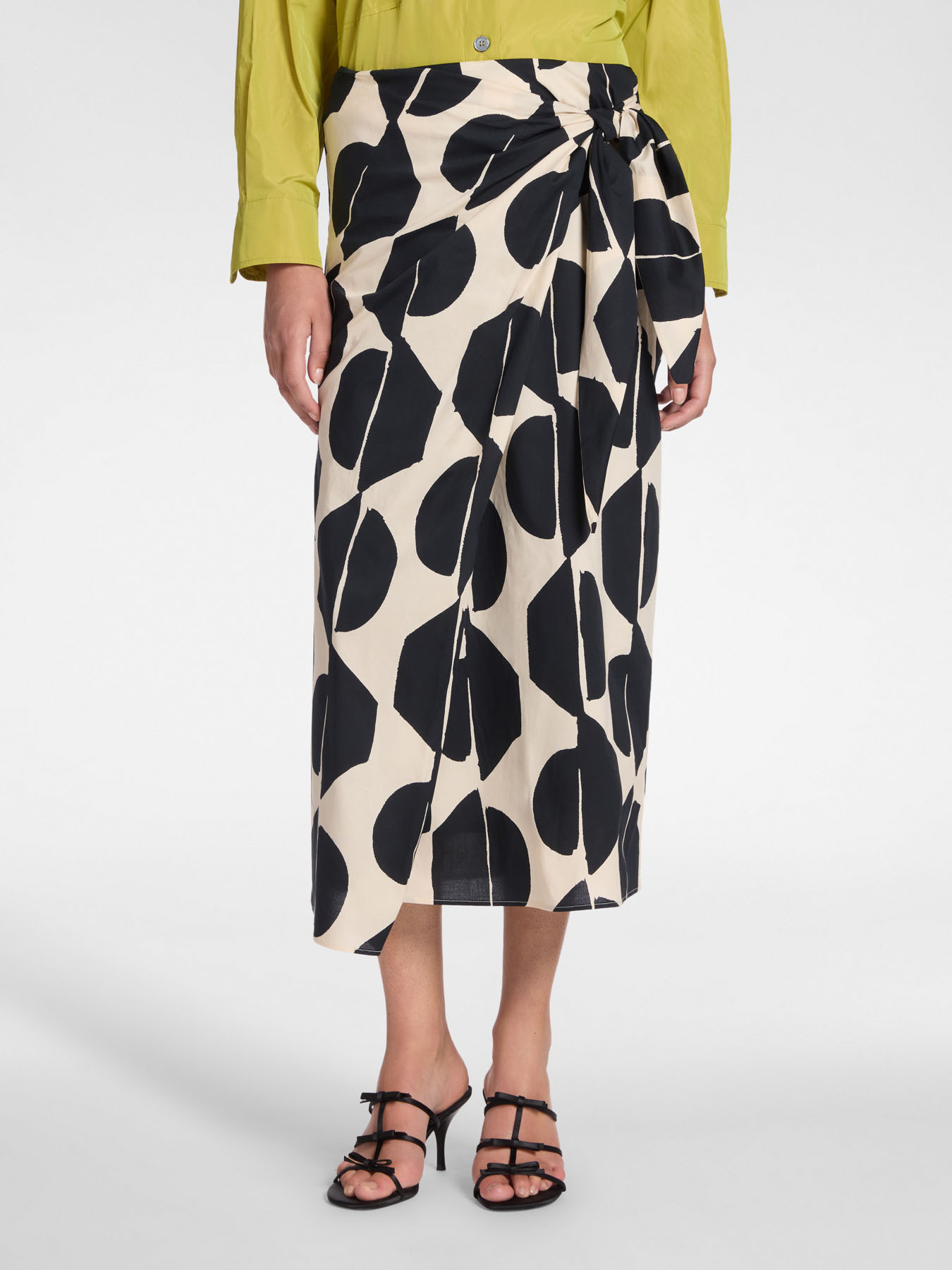 Printed sarong skirt image number 2