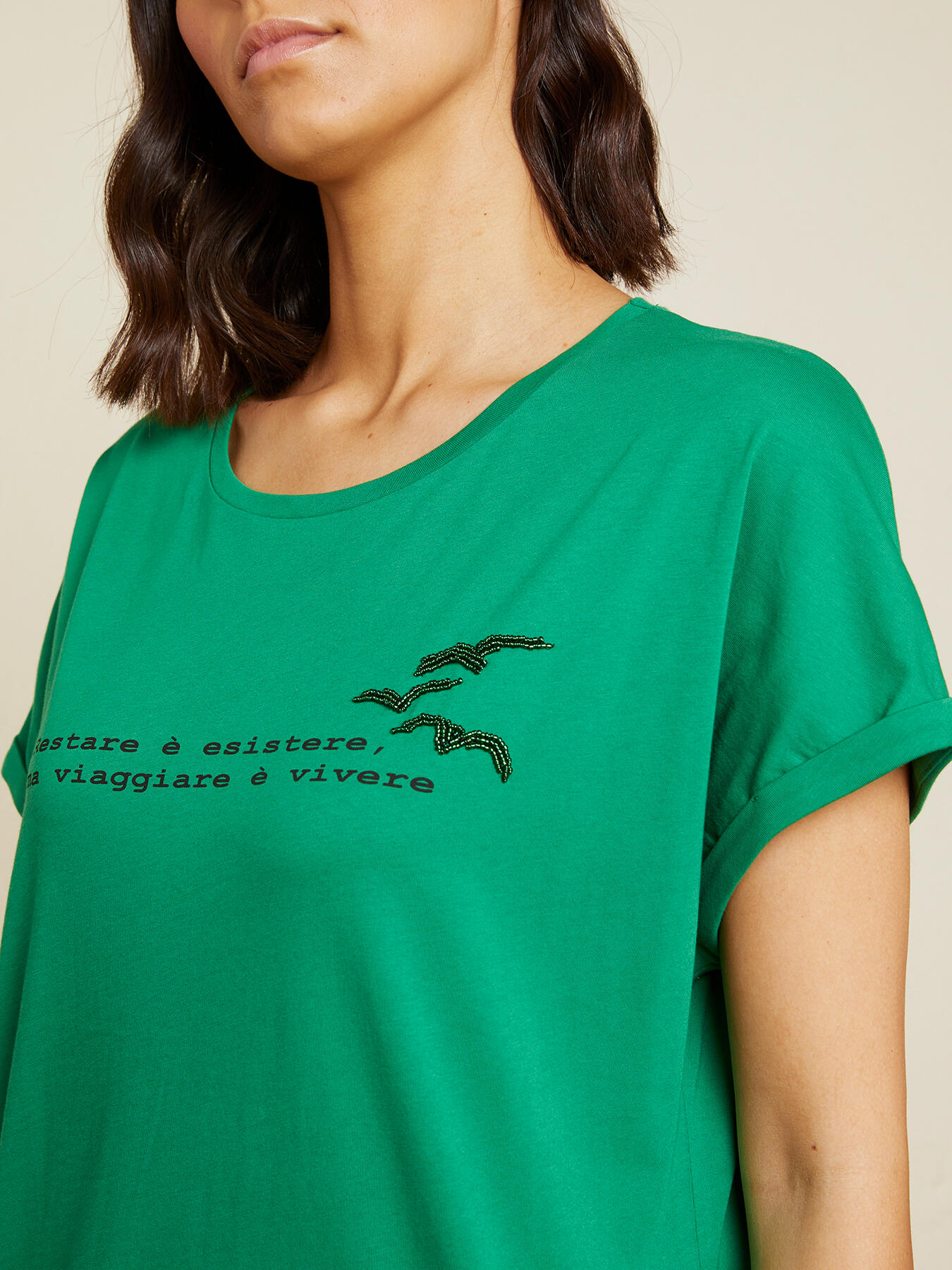 T-shirt with travel-inspired print image number 3