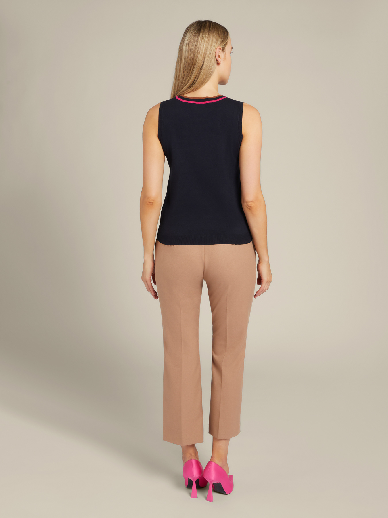 Top in maglia image number 1