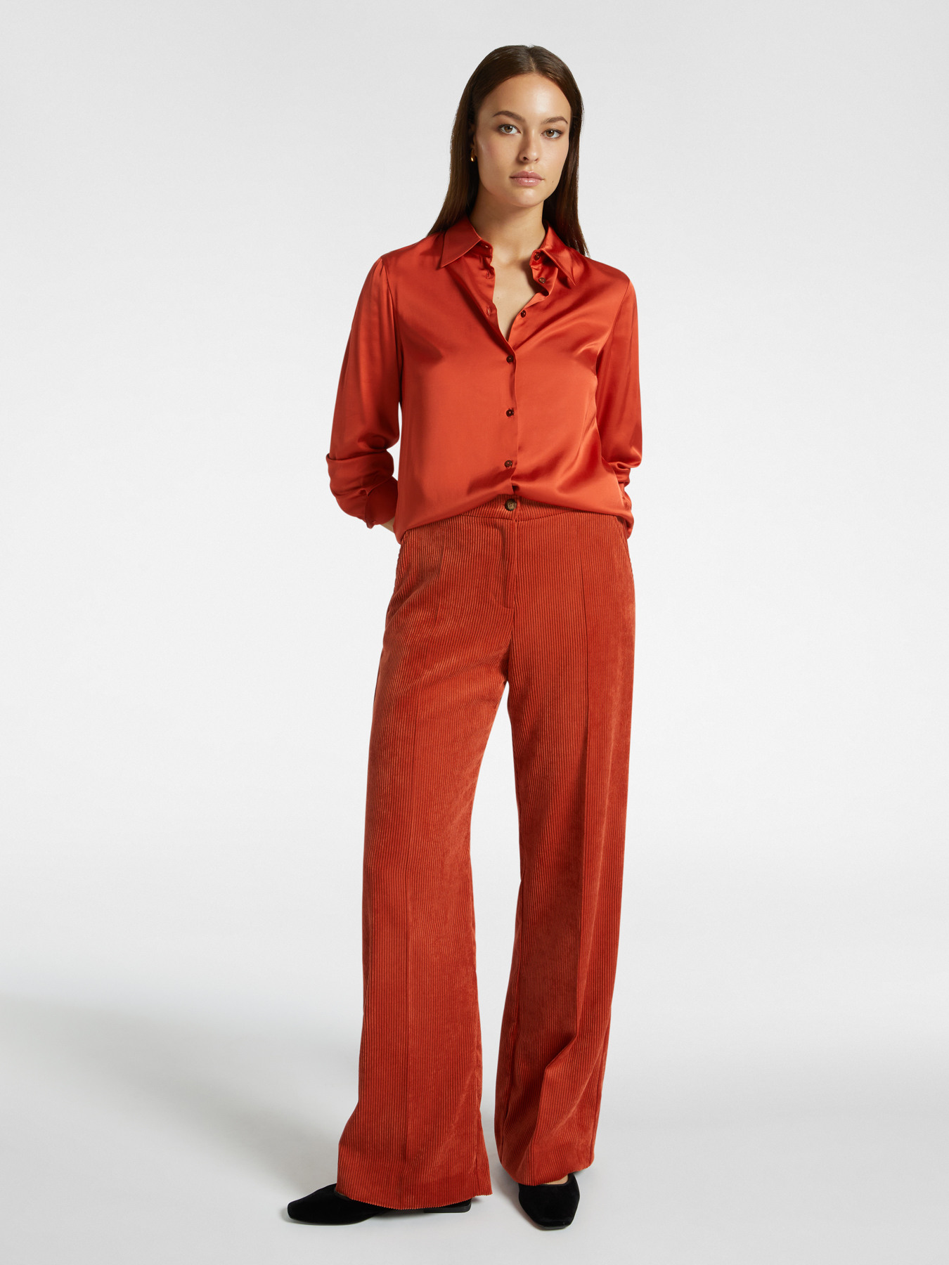 Hemdbluse aus Satin image number 2