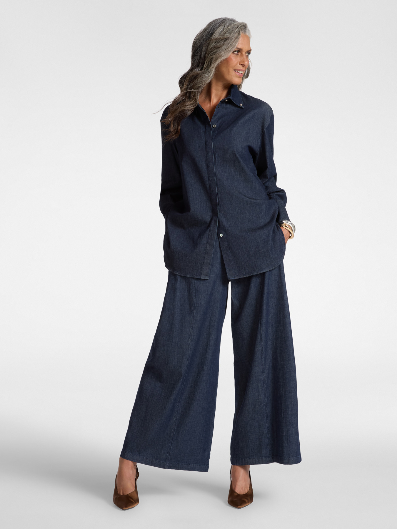 Camisa en chambray image number 2