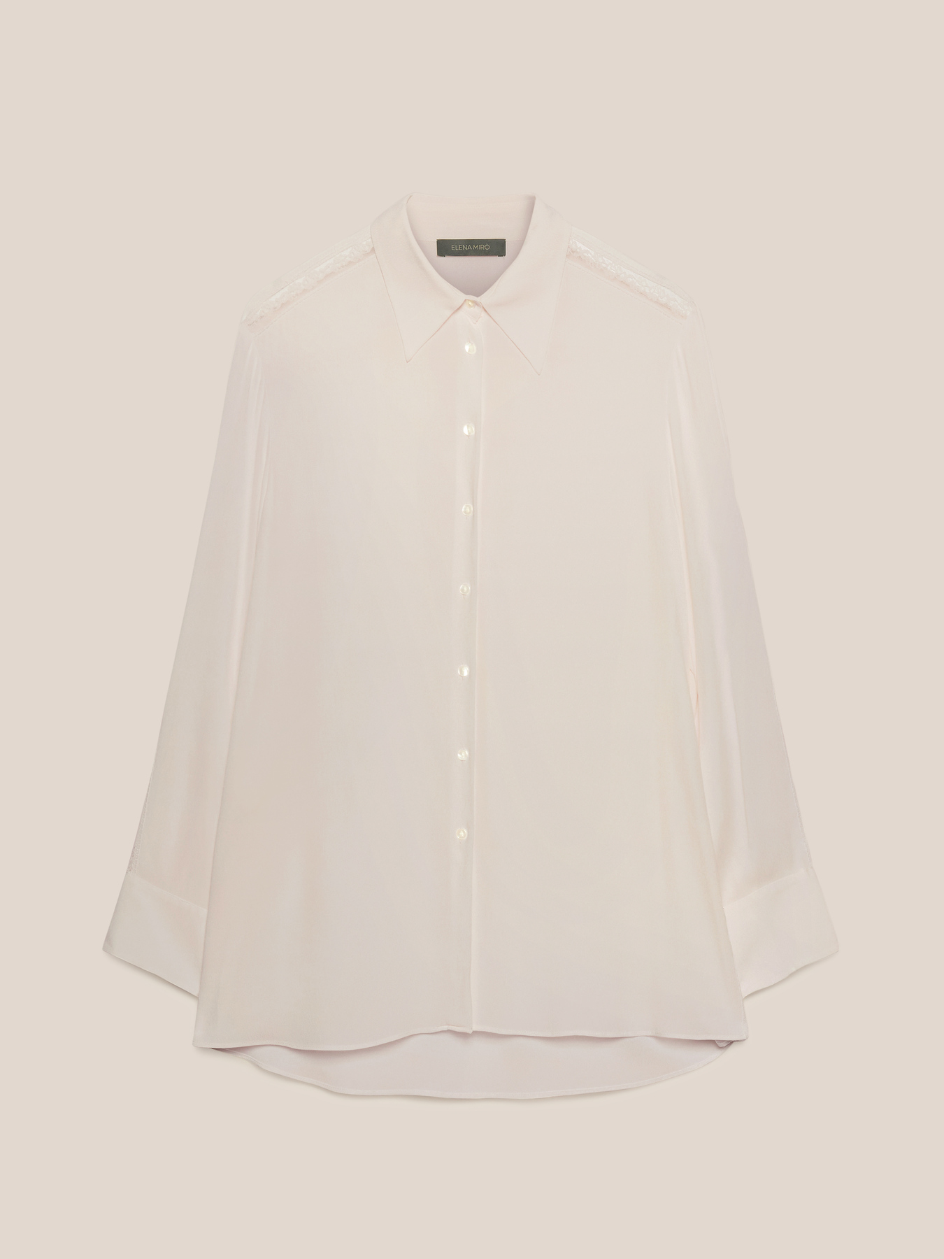 Camisa con aplicaciones entre deux image number 4