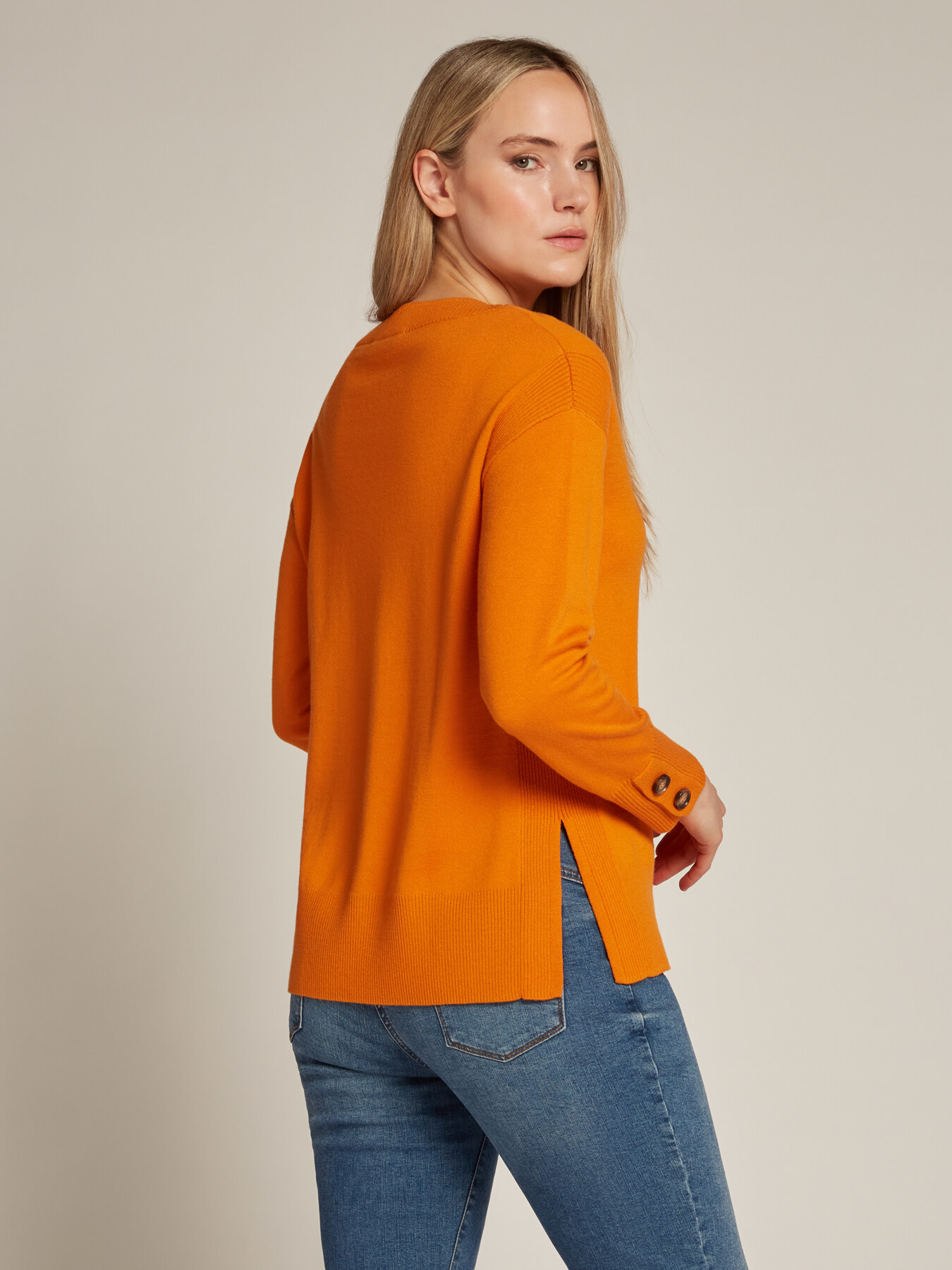 Double sweater in viscose and soft touch sustainable wool image number 1