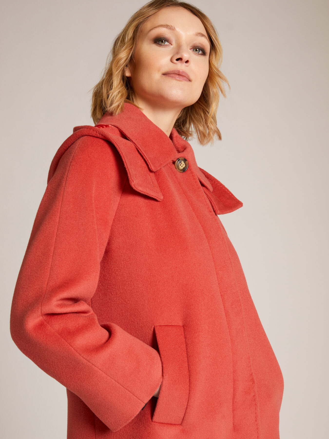 Cappotto in drap con cappuccio image number 3