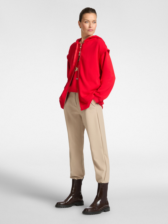 Chinos in technical fabric