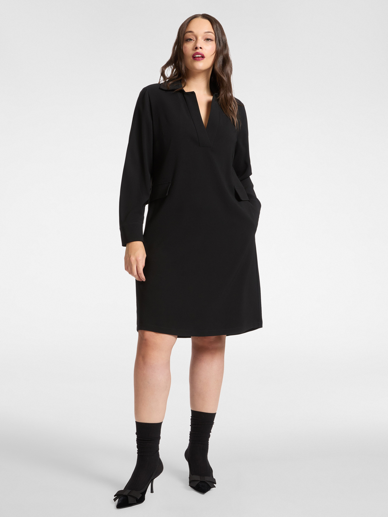 Kleid aus Stretch-Cady image number 2