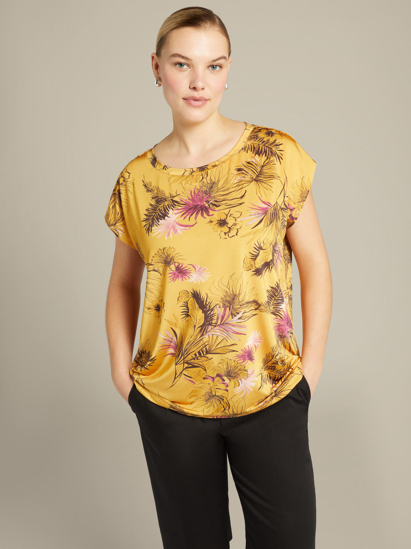 Camiseta con estampado de jungla image number 0