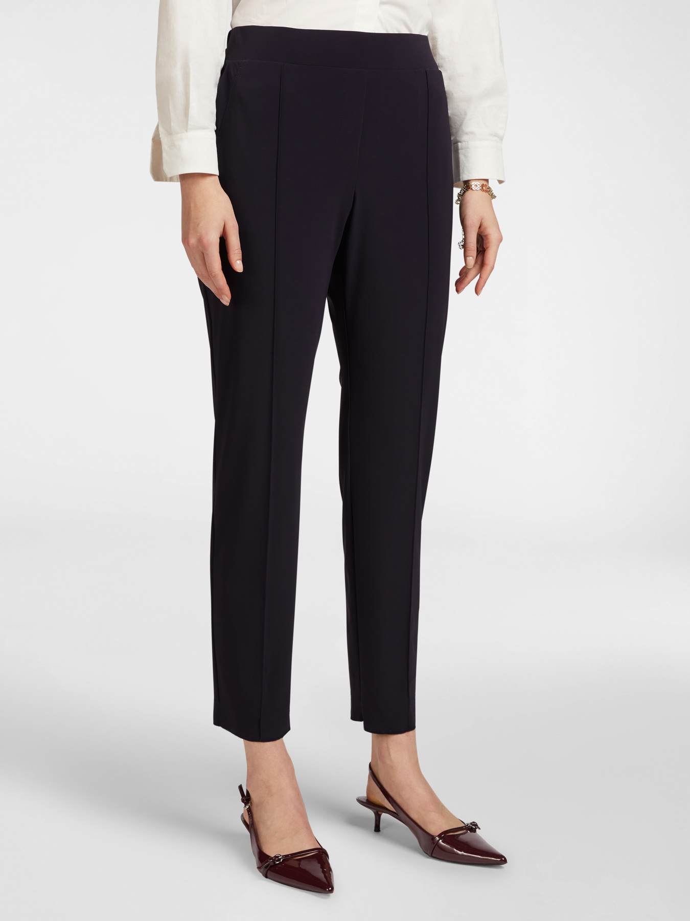 Pull-on straight-leg pants image number 2