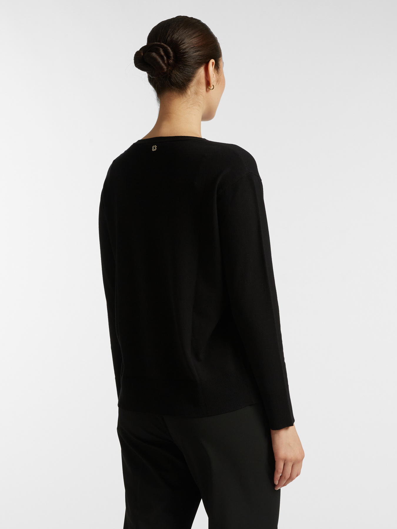 Maglia V neck in viscosa LENZING&trade; ECOVERO&trade; image number 1