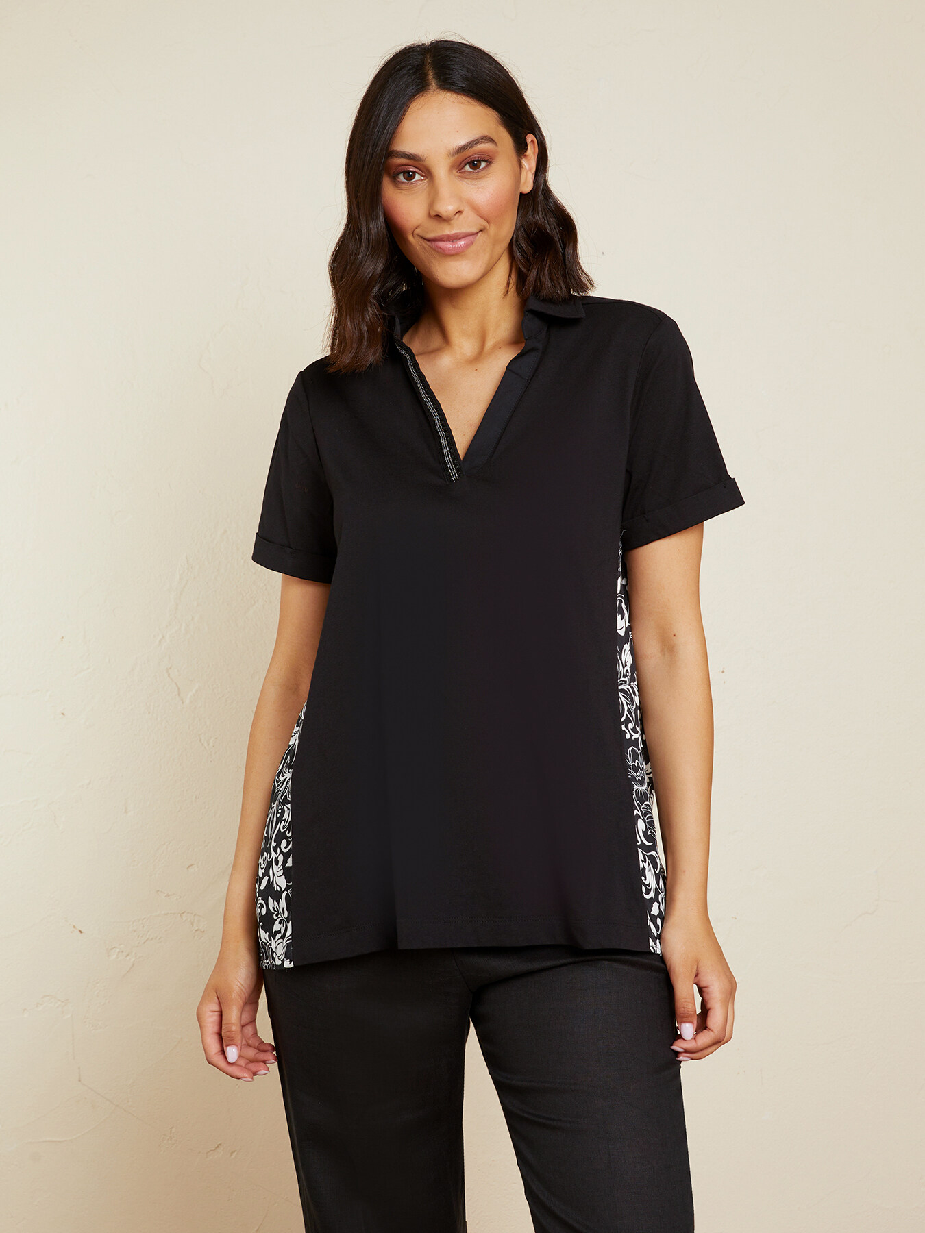 T-shirt com estampa atrás image number 2