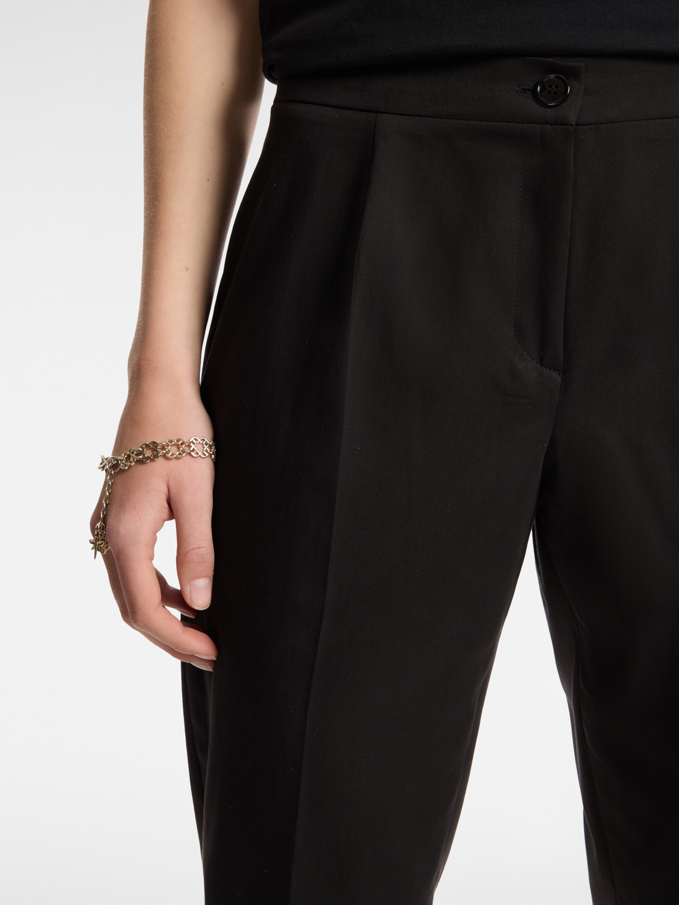 Capri Trousers image number 3