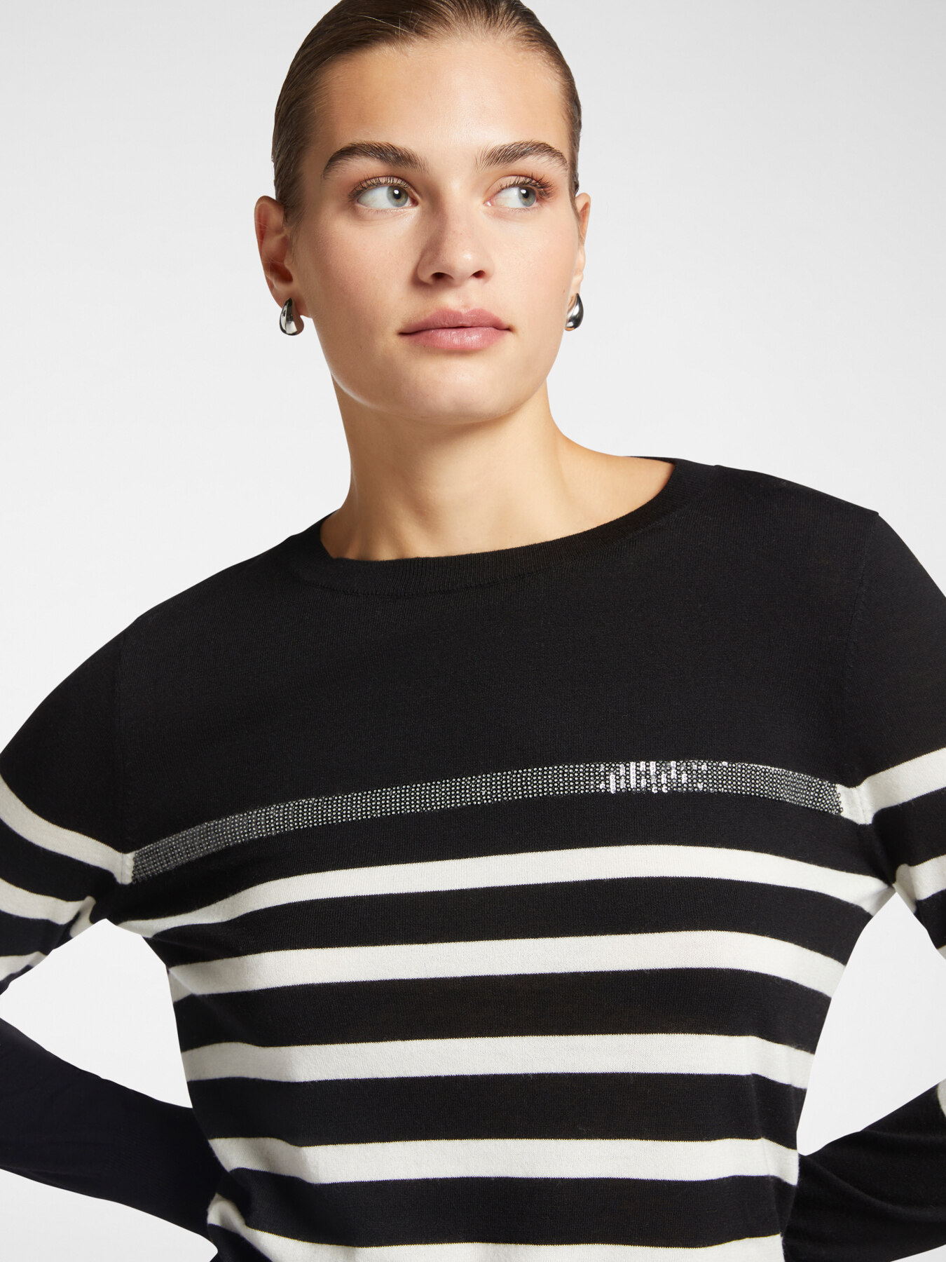 Striped sweater with embroidery image number 3