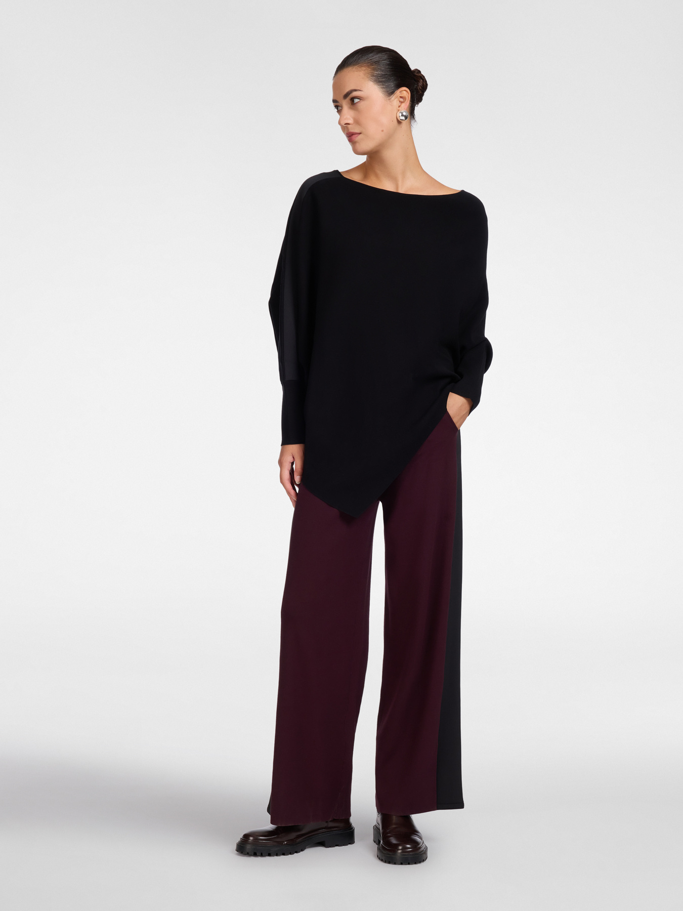 Kimono sweater with asymmetric hem image number 2