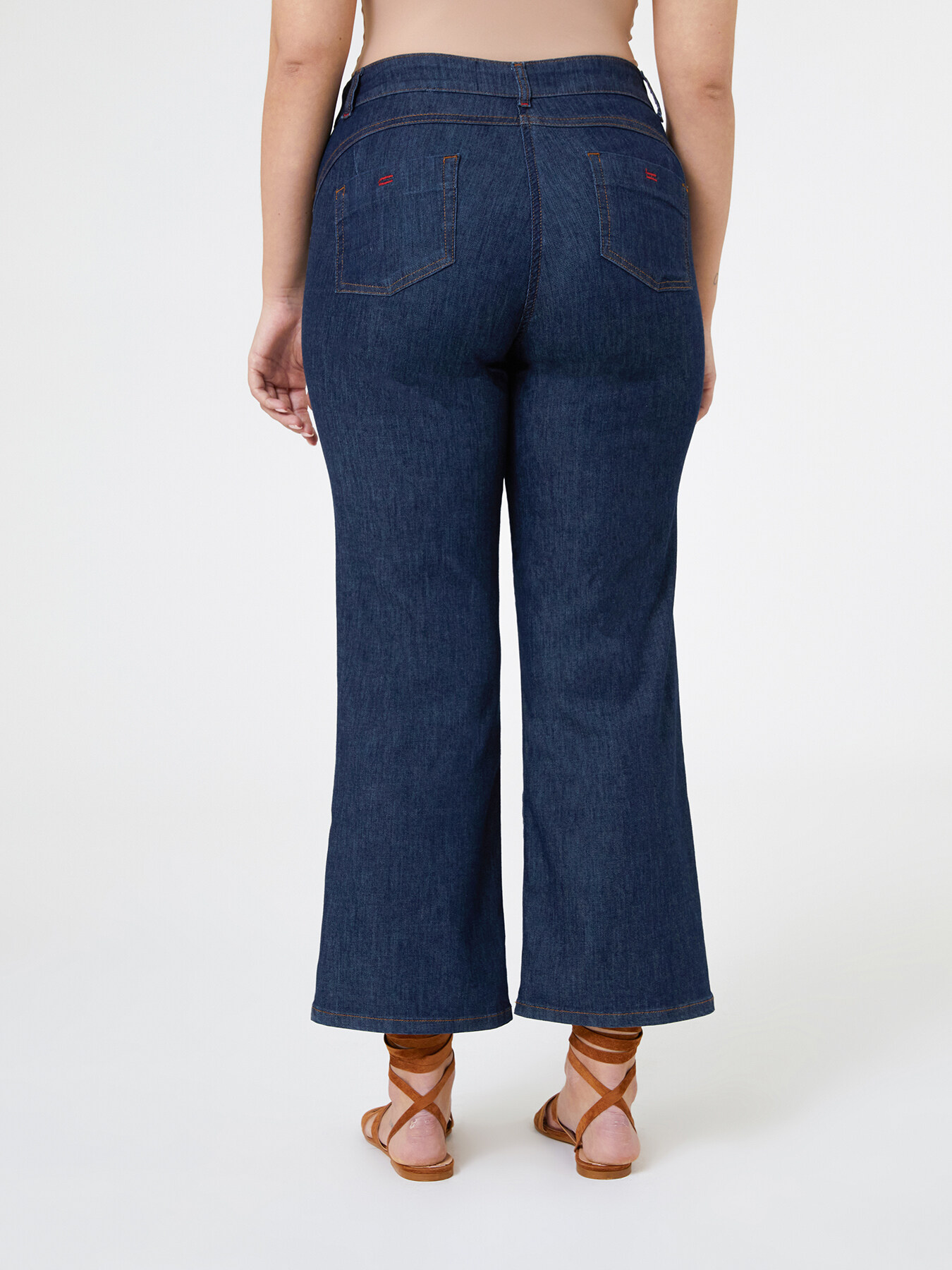 Vaqueros cropped image number 1