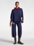 Poncho aus Strickware mit gestreiften R&auml;ndern image number 2