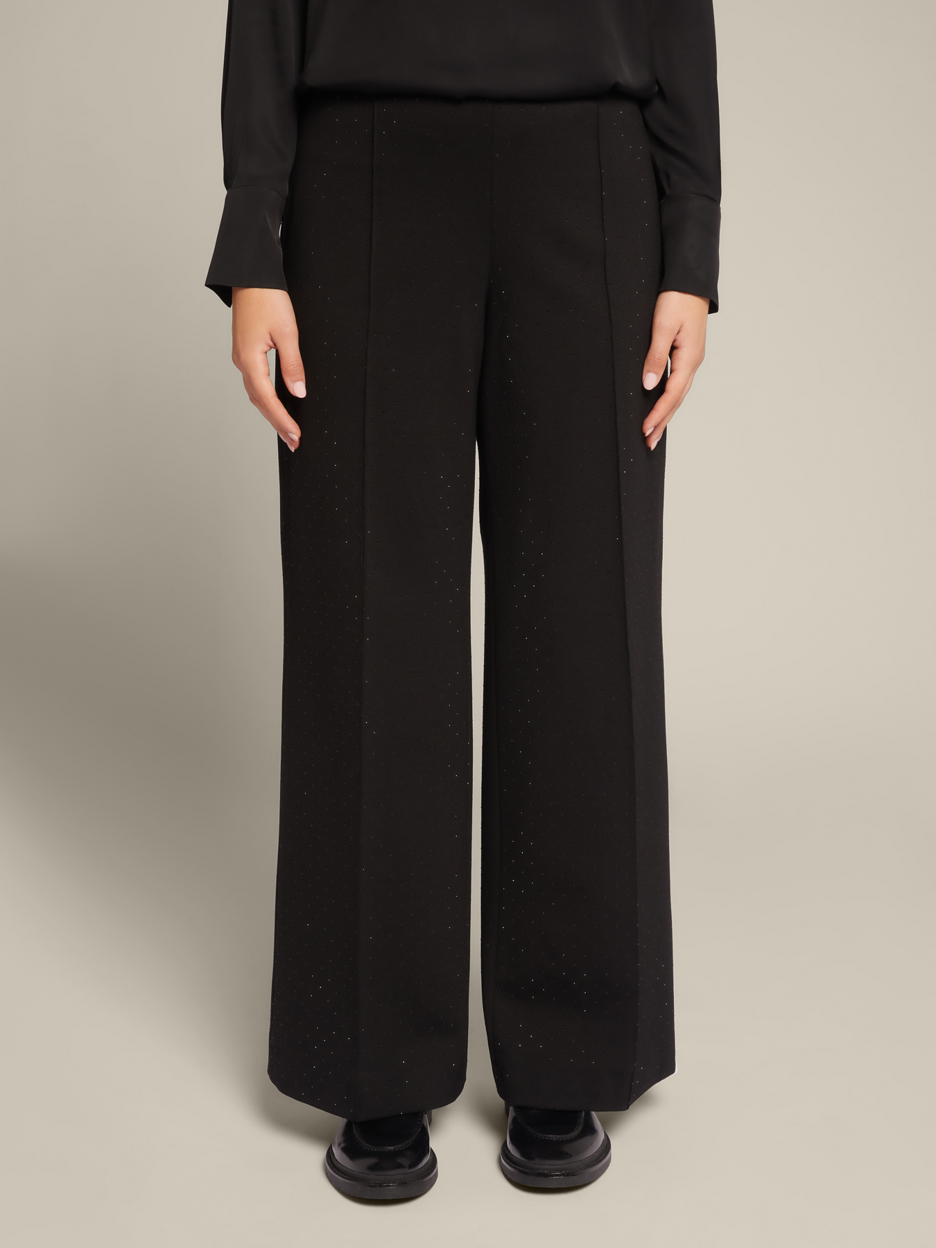 Cal&ccedil;as perna larga com hot fix image number 2