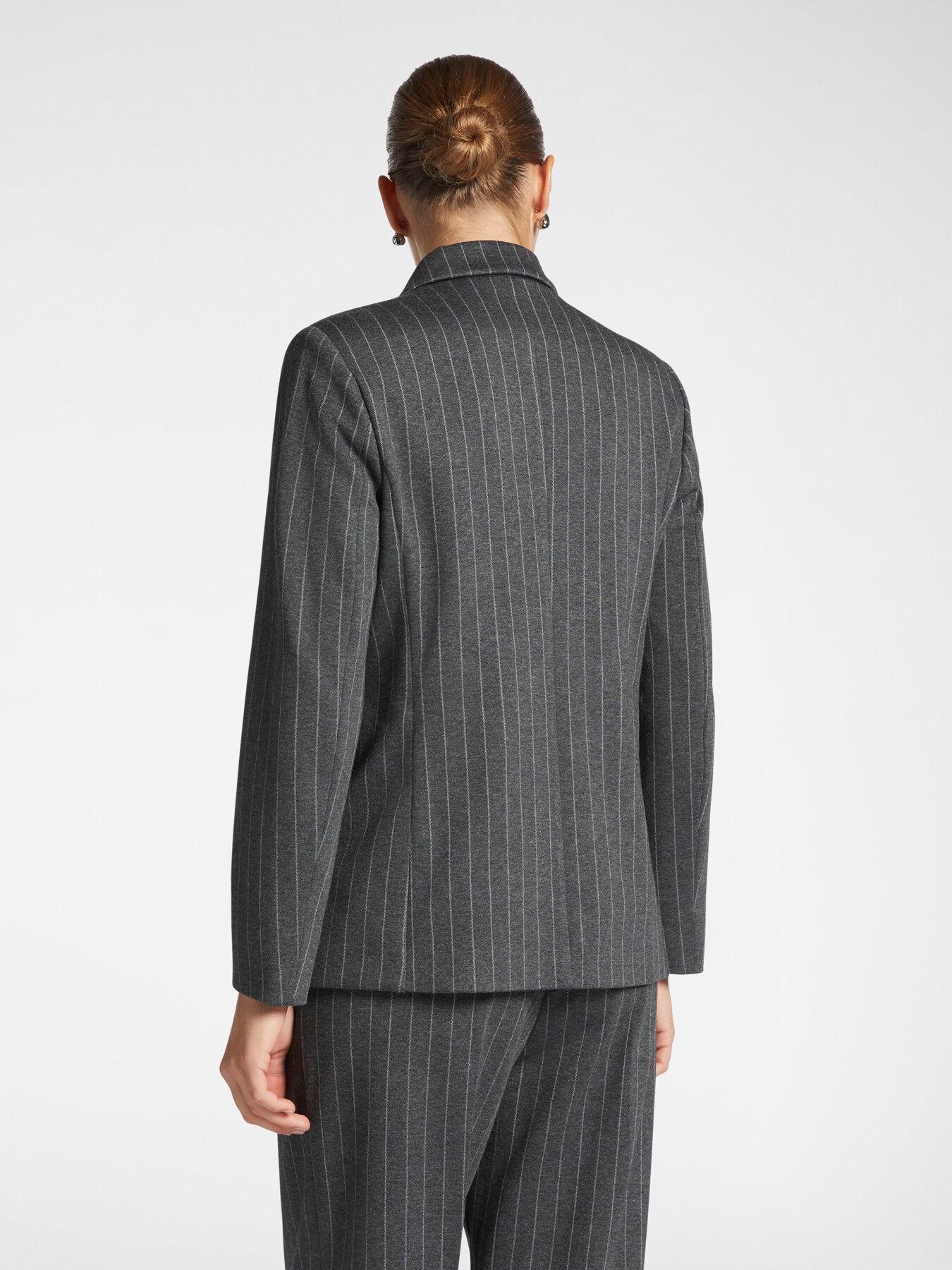 Blazer &agrave; fines rayures &agrave; double boutonnage image number 1