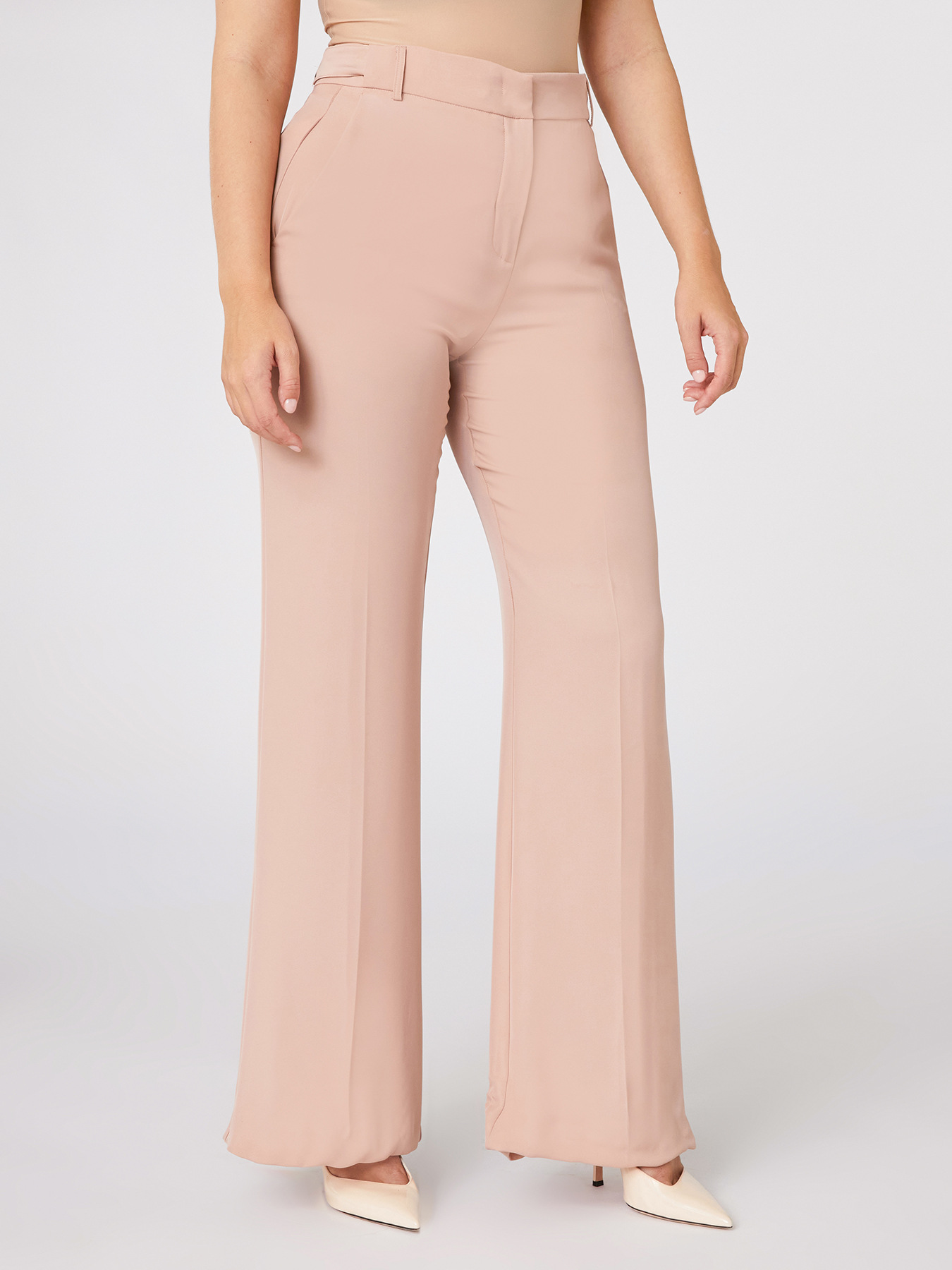 Pantalon large à bretelles réglables image number 2