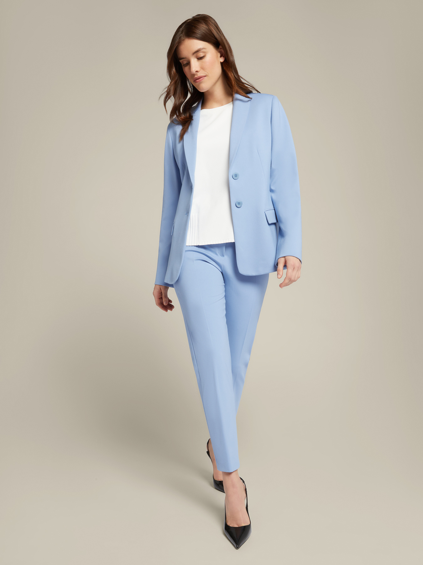 Blazer en tricot Milano avec col en pointe image number 5