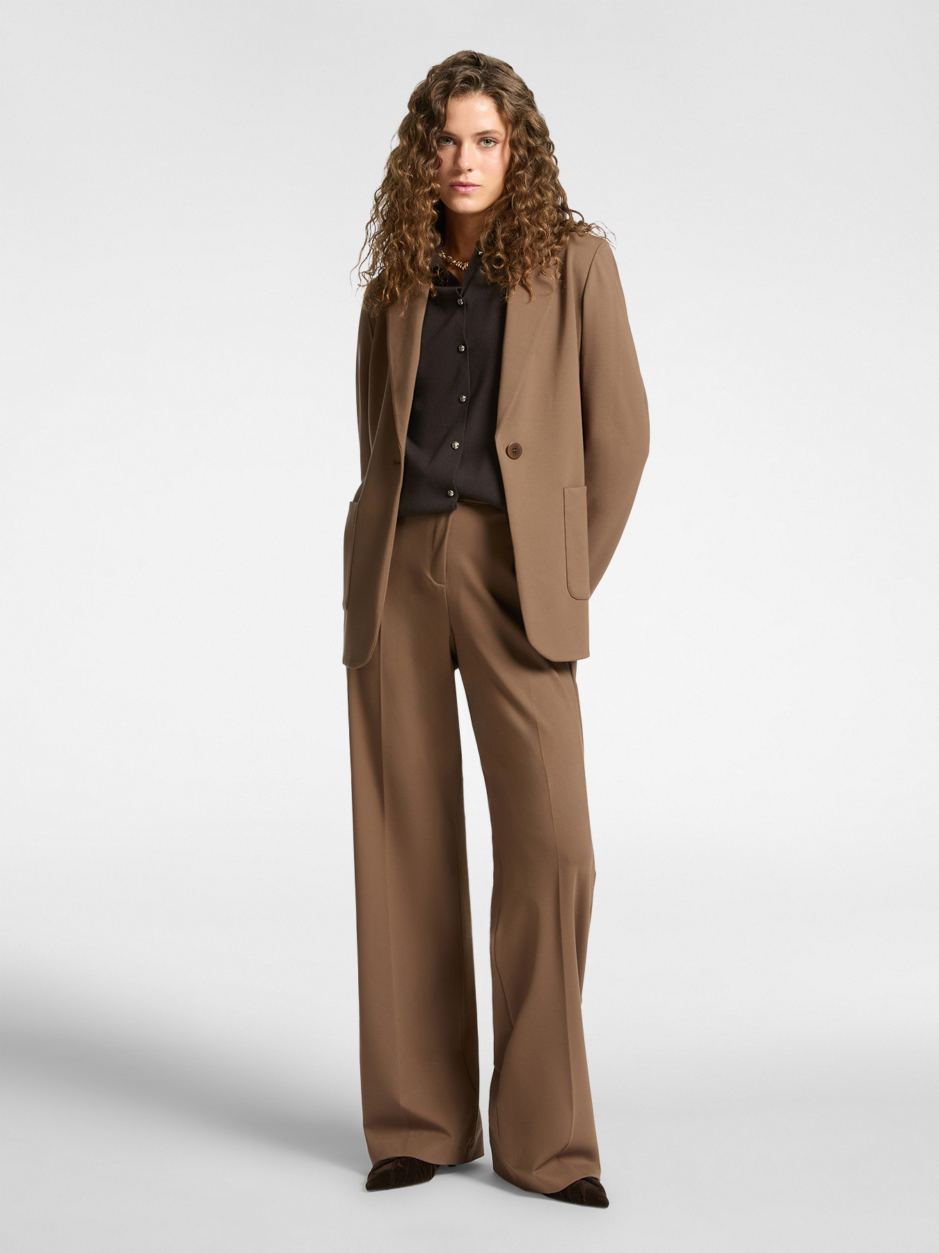 Men's trousers in Milanese stitch