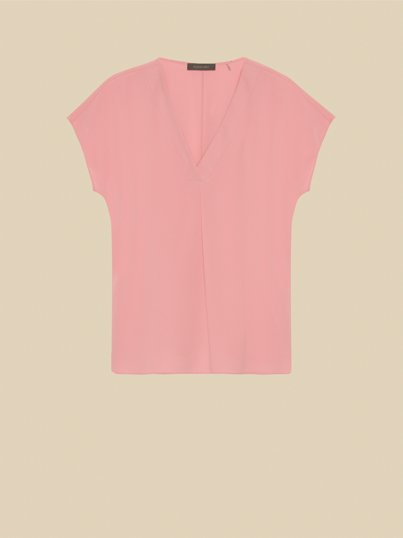 Cloqu&eacute; fabric top image number 4