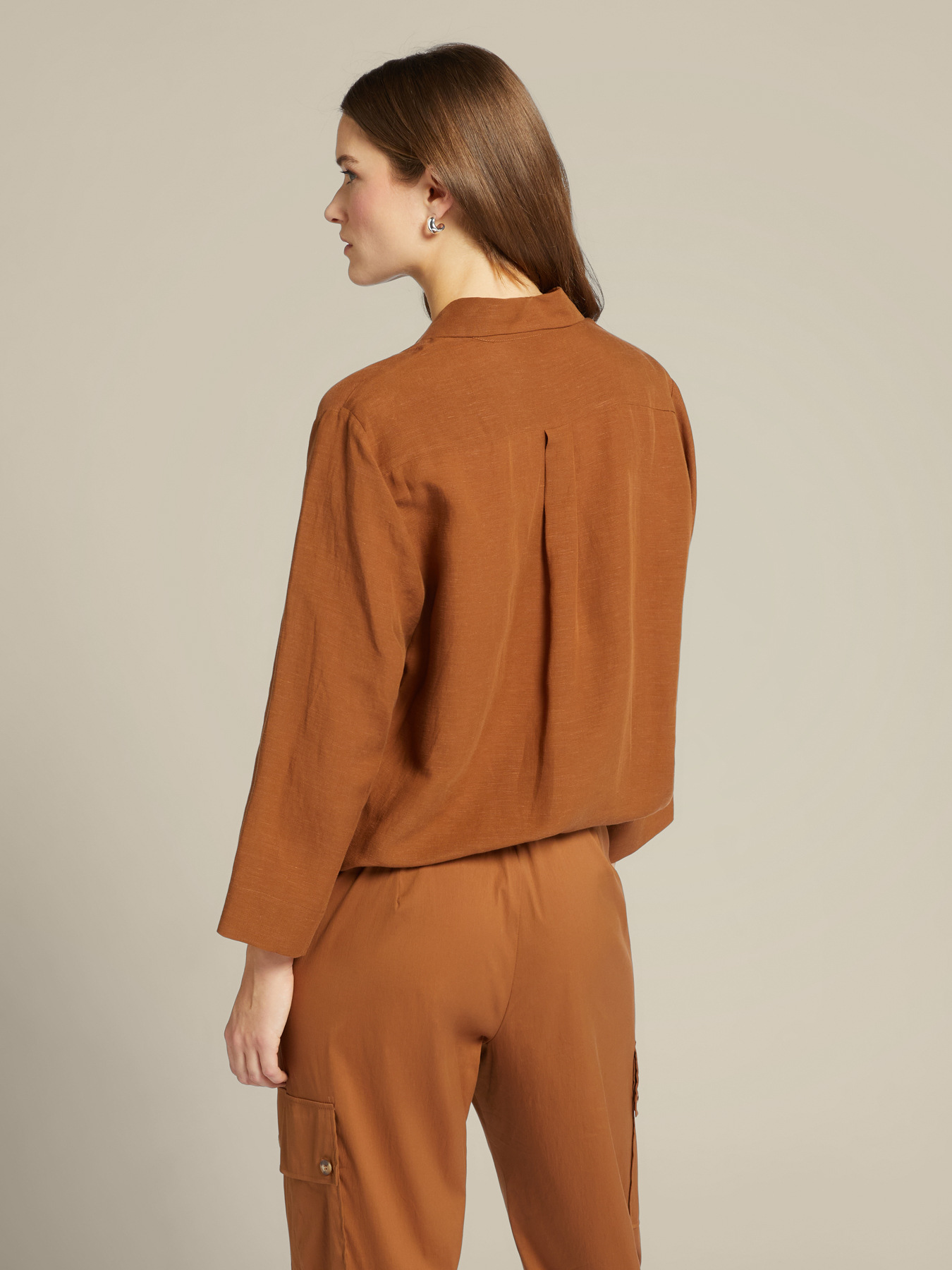 Linen and tencel shirt image number 1