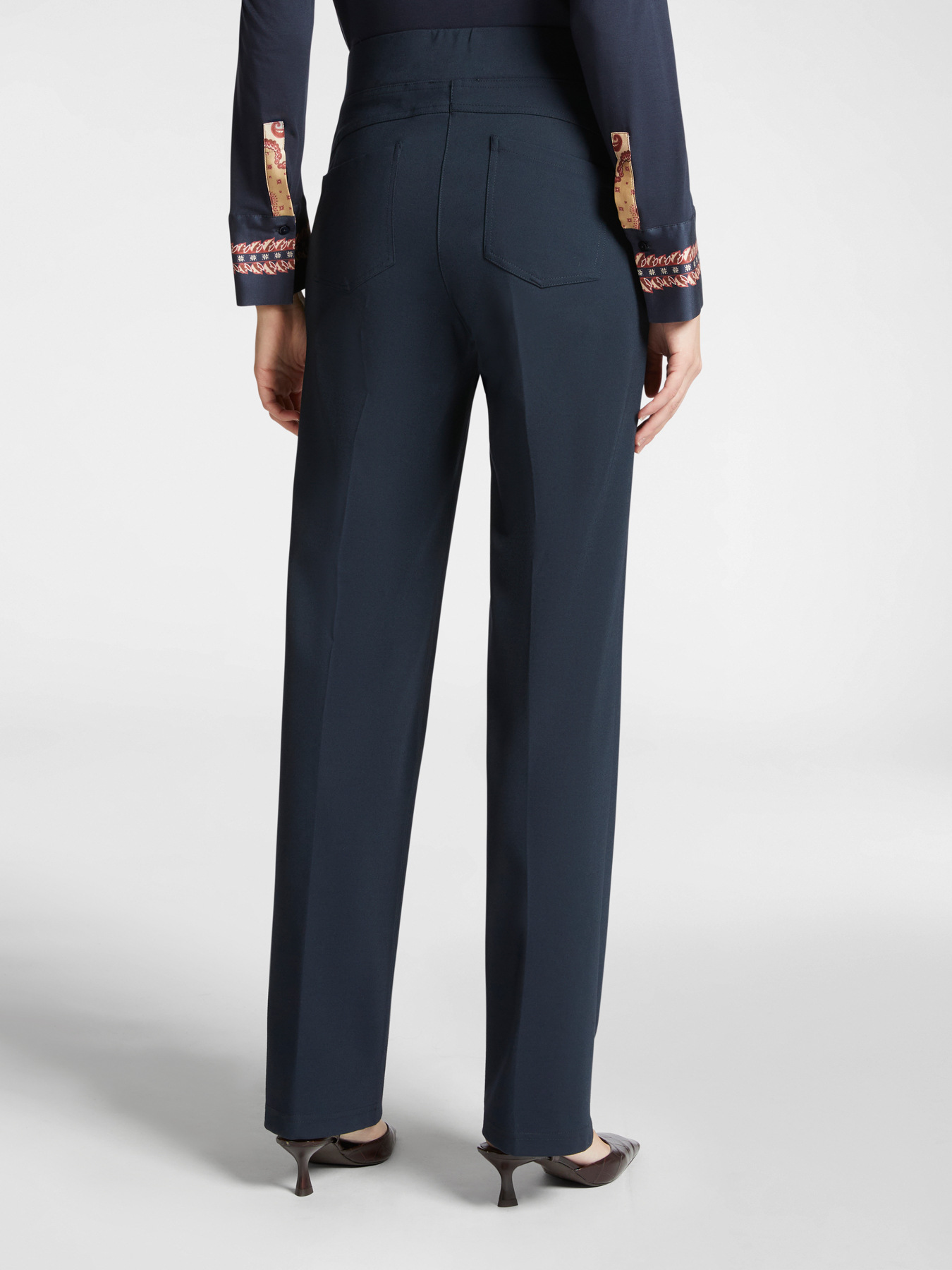 Pull-on trousers in Milano stitch image number 1